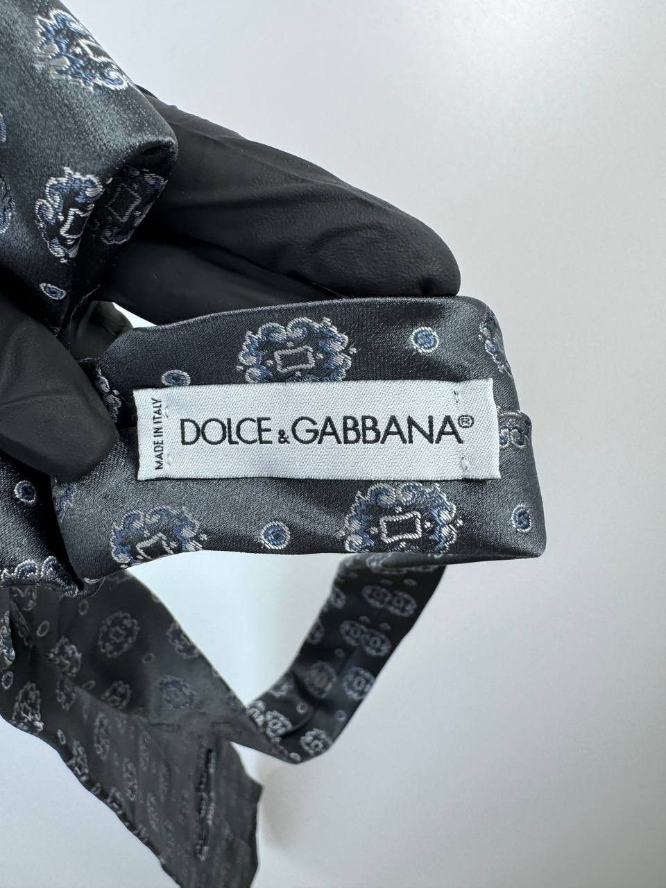 Dolce & Gabbana Dolce & Gabbana Silk Tie Gray Medallion Pattern Made InItaly Size ONE SIZE - 8 Thumbnail