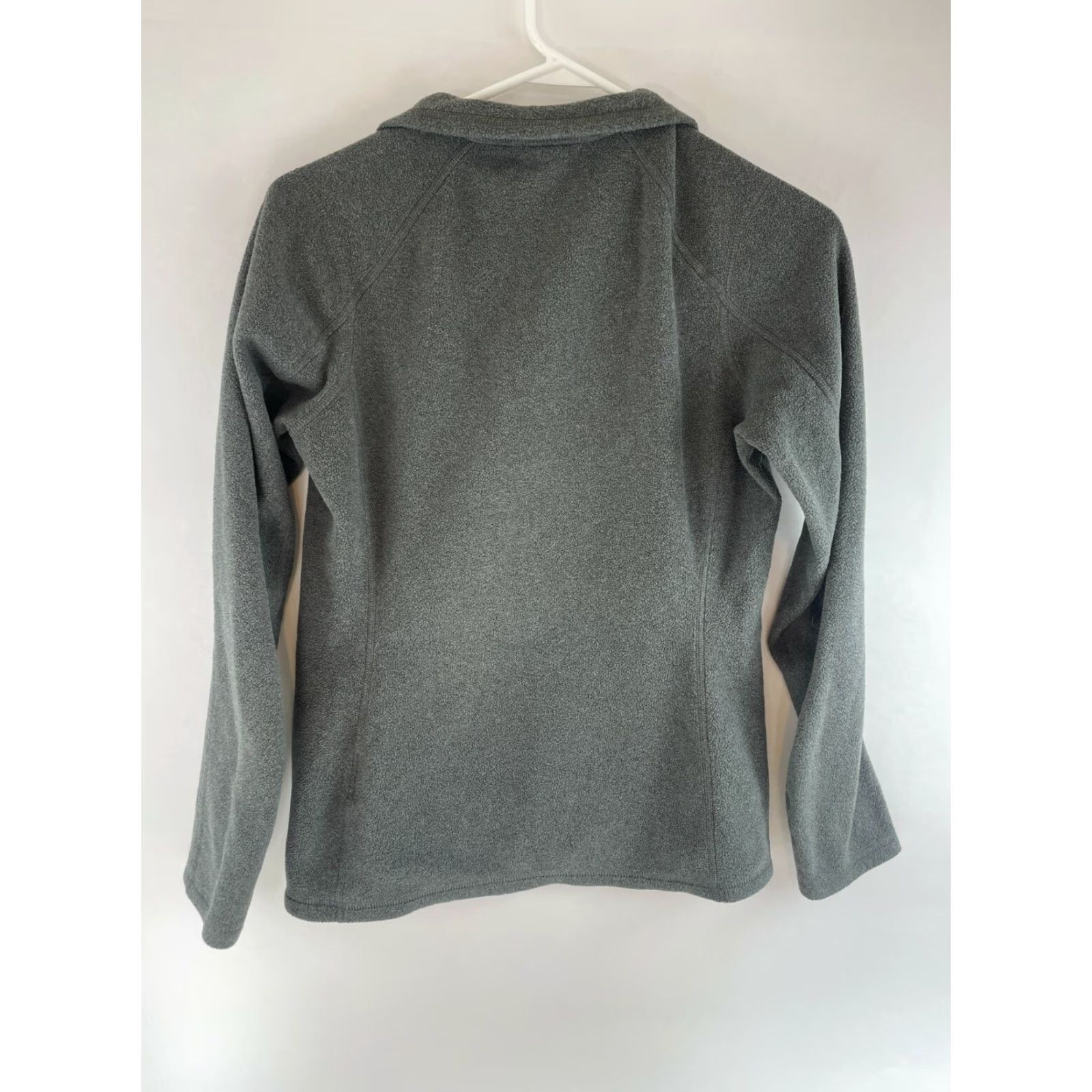 The North Face The North Face Sweatshirt Women's Size Small Gray Fleece 1/4 Zip Mock Neck Pullover Size S / US 4 / IT 40 - 2 Thumbnail