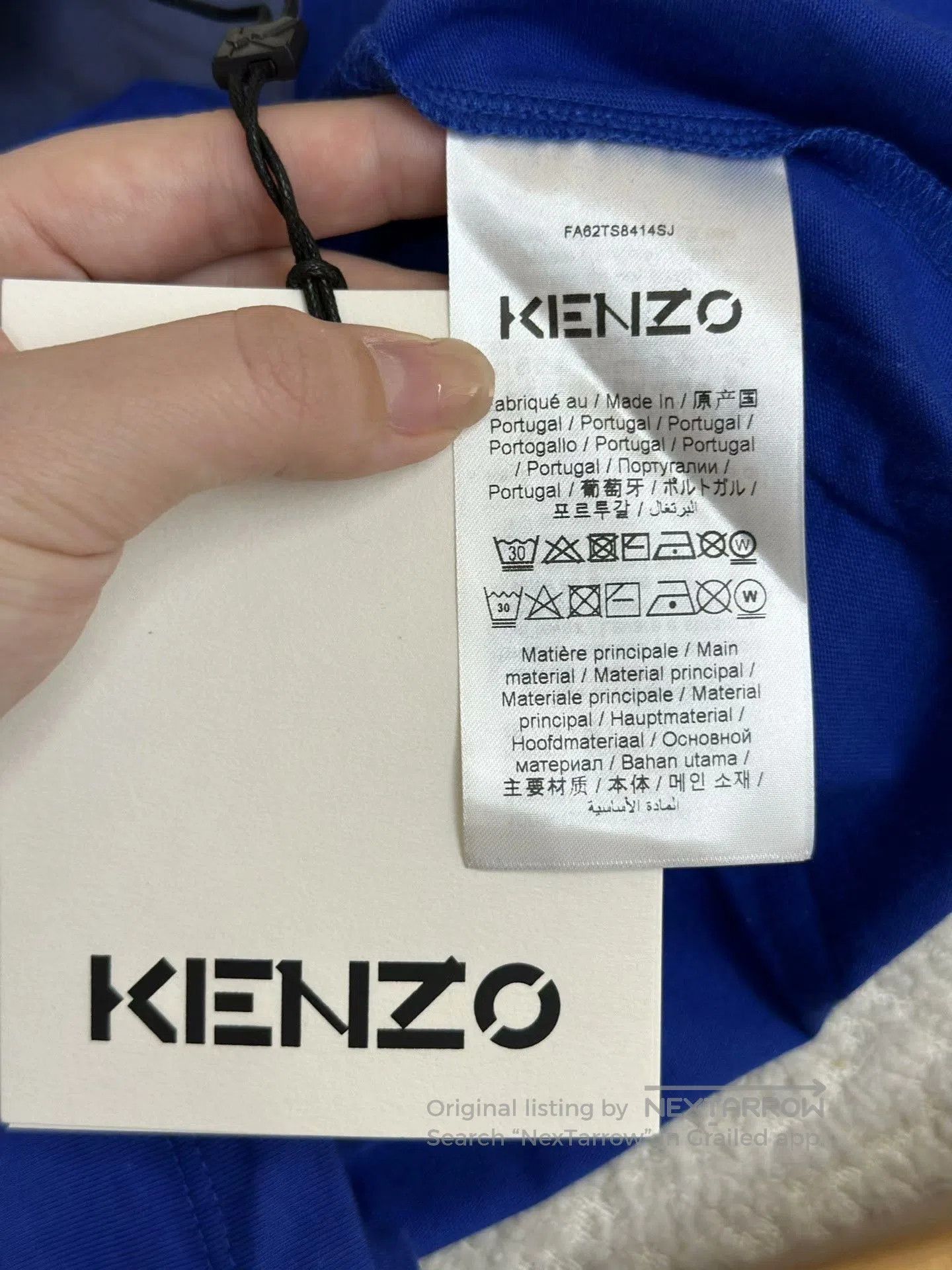 KENZO Women\'s Blue Casual Crewneck T-shirt.