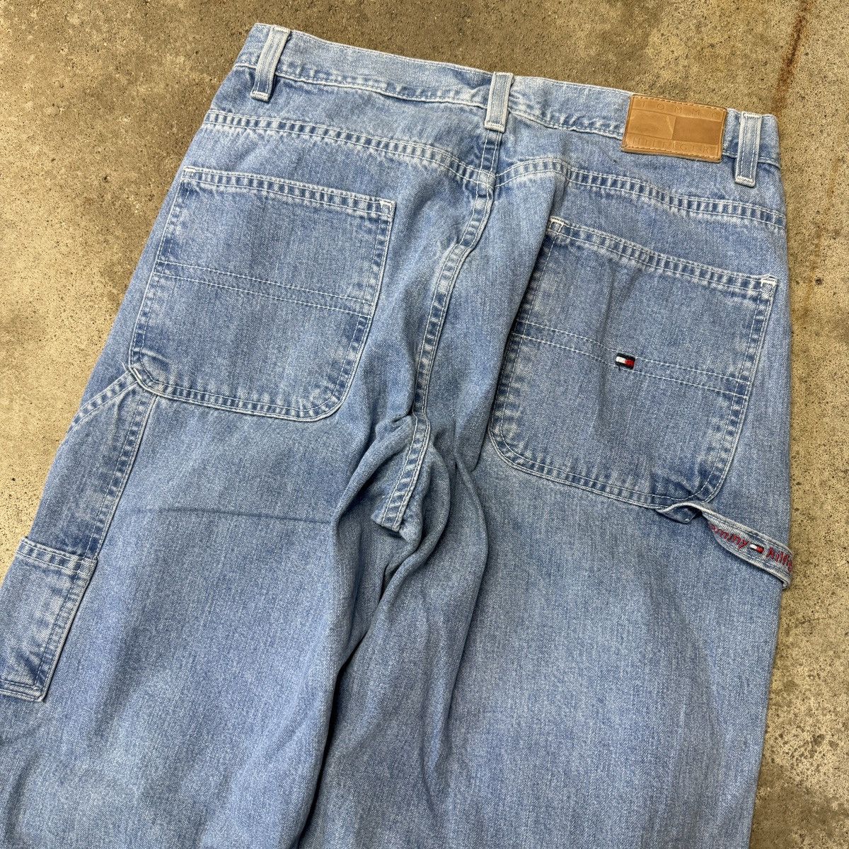 Vintage Tommy Jeans Faded Light Wash Baggy Jeans Grunge Skater Size US 28 / EU 44 - 6 Thumbnail