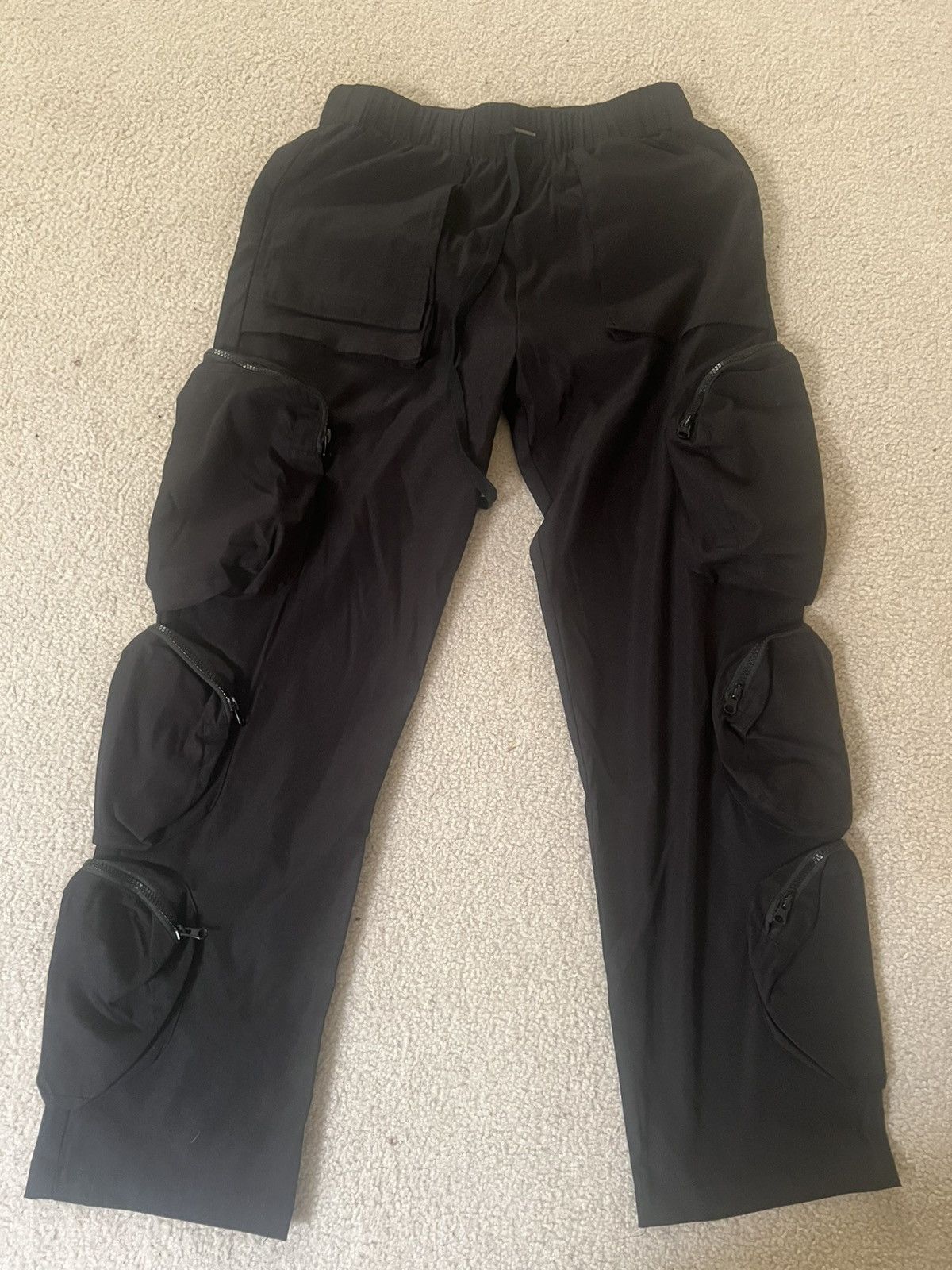 Other Cargo Pants with crazy pockets black Size US 34 / EU 50 - 2 Thumbnail