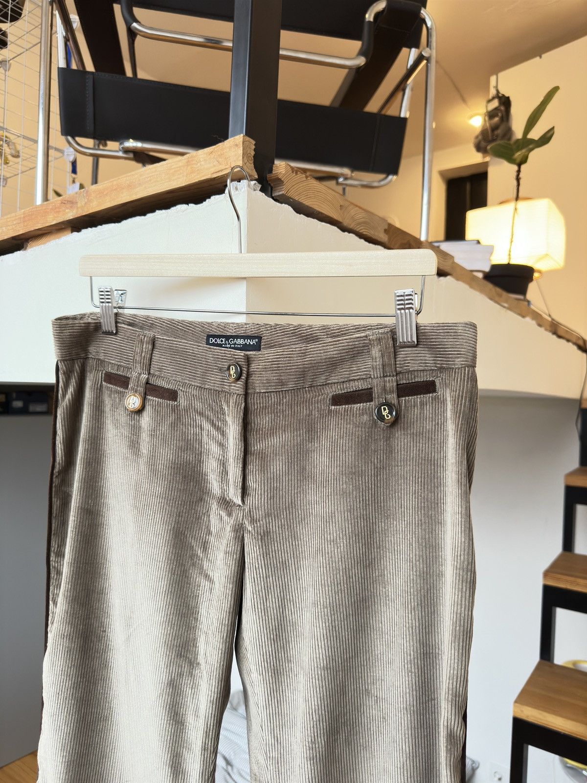 Dolce & Gabbana Dolce & Gabbana Beige Corduroy Pants Made In Italy 44 Size 30" / US 8 / IT 44 - 1 Thumbnail