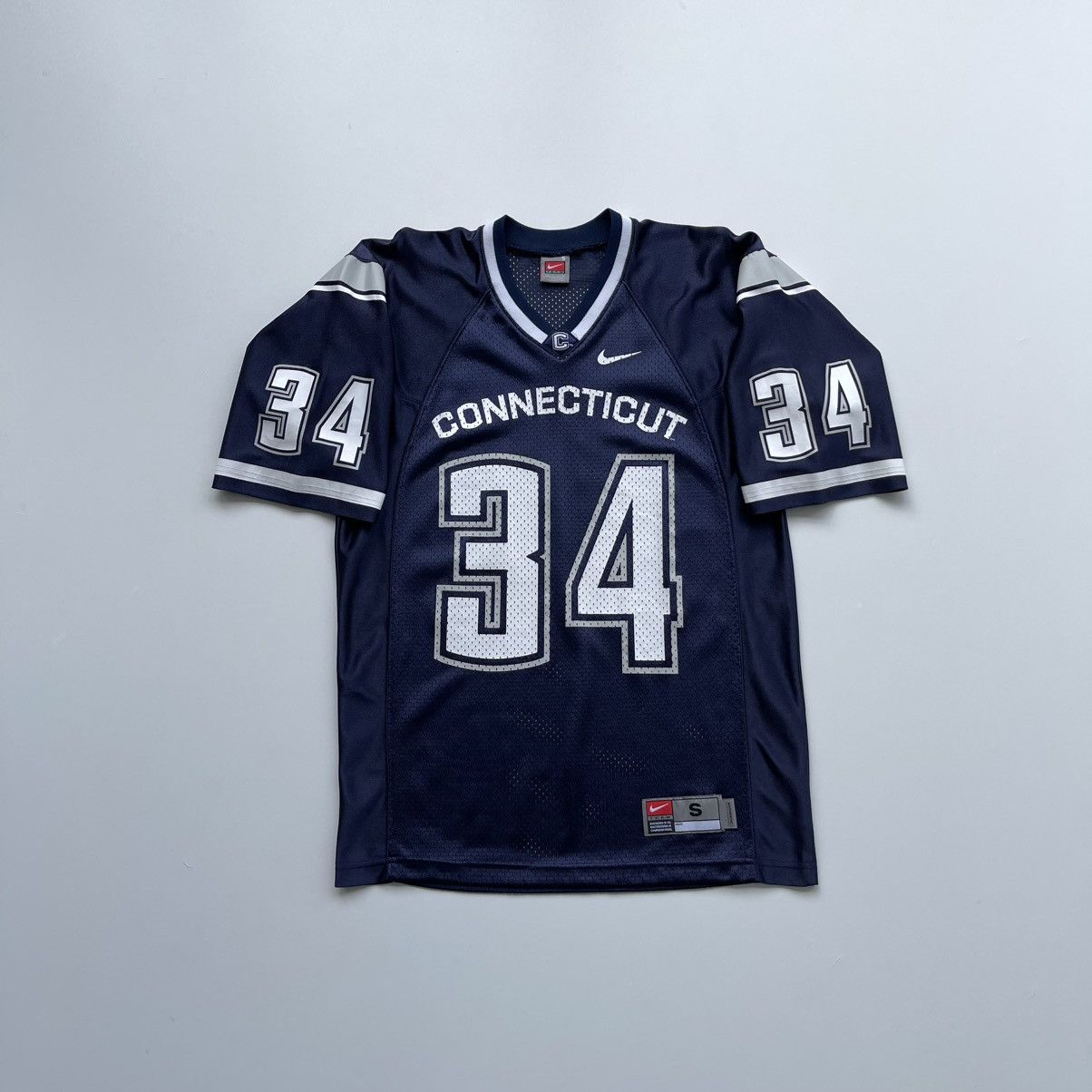 NBA × Nike × Vintage Nike UConn Connecticut Huskies Ray Allen #34 Vintage Jersey Size US S / EU 44-46 / 1 - 1 Thumbnail