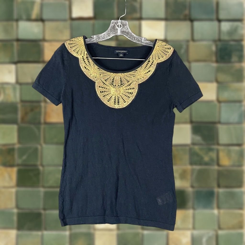 Banana Republic Banana Republic Blouse Women's M Short Sleeve Knit Sequin Multicolor Gold-Black Size M / US 6-8 / IT 42-44 - 1 Thumbnail