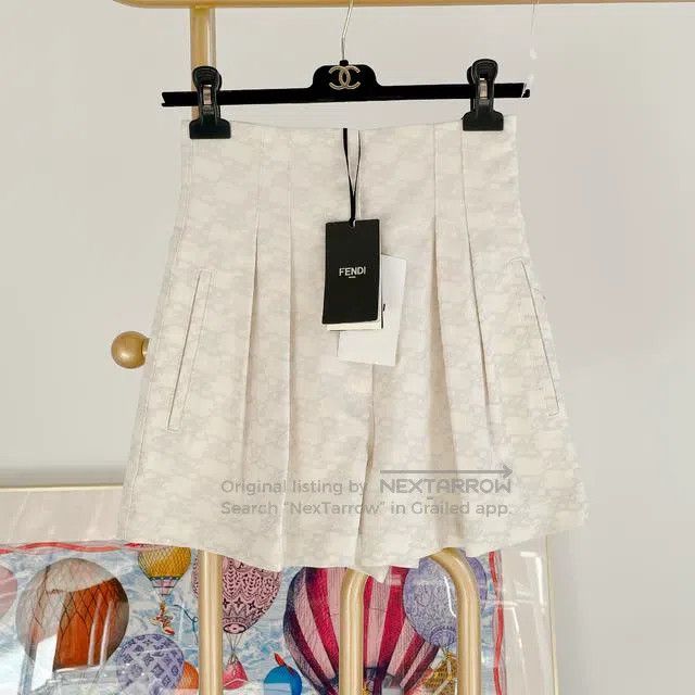 Fendi Fendi White Printed Shorts Size 42" / US 20 - 1 Thumbnail