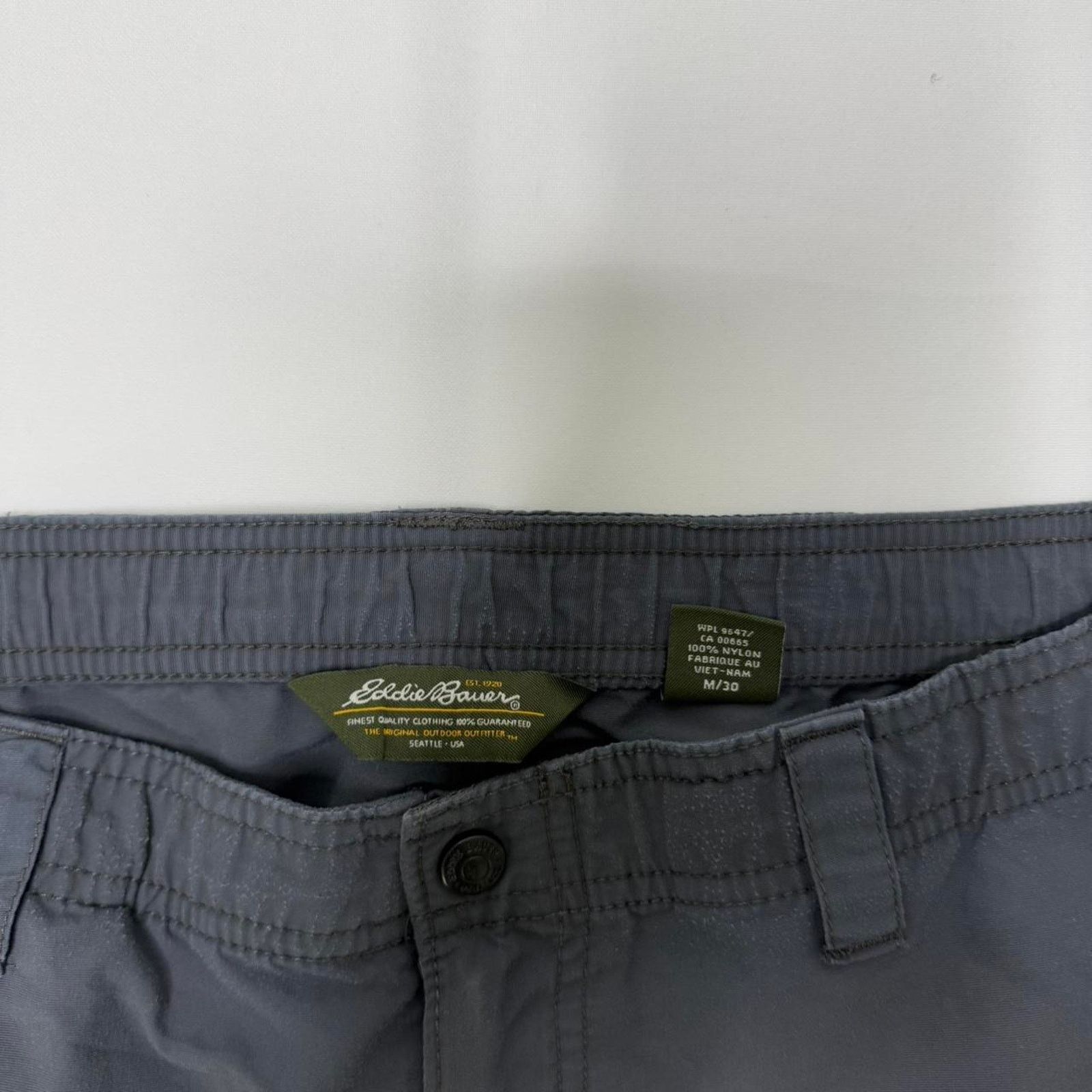 Eddie Bauer Eddie Bauer Grey Relaxed Fit Cargo Pants Size Medium Size US 36 / EU 52 - 3 Thumbnail