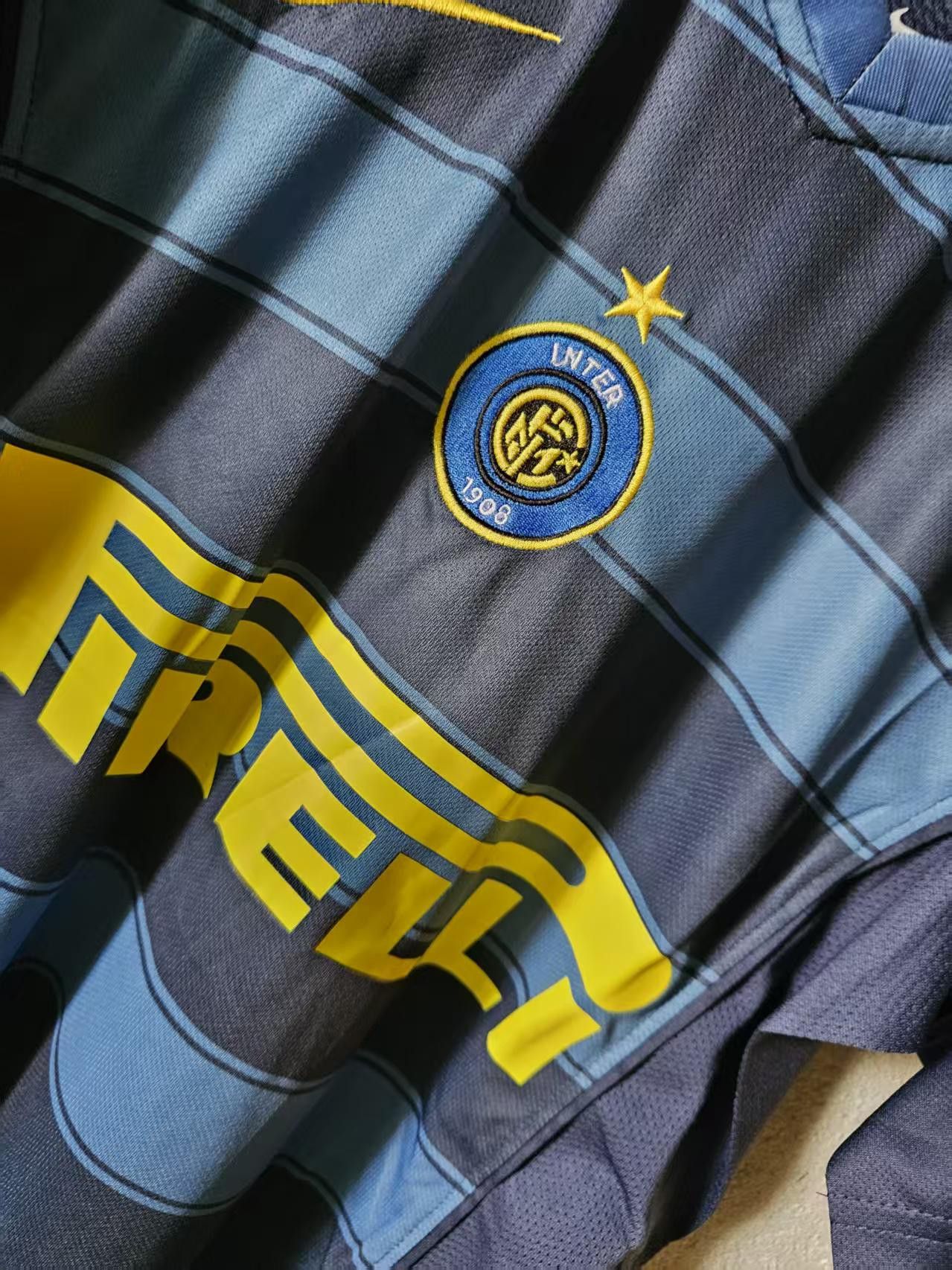 Other 2004 2005 Inter Milan Jersey Size US L / EU 52-54 / 3 - 2 Thumbnail