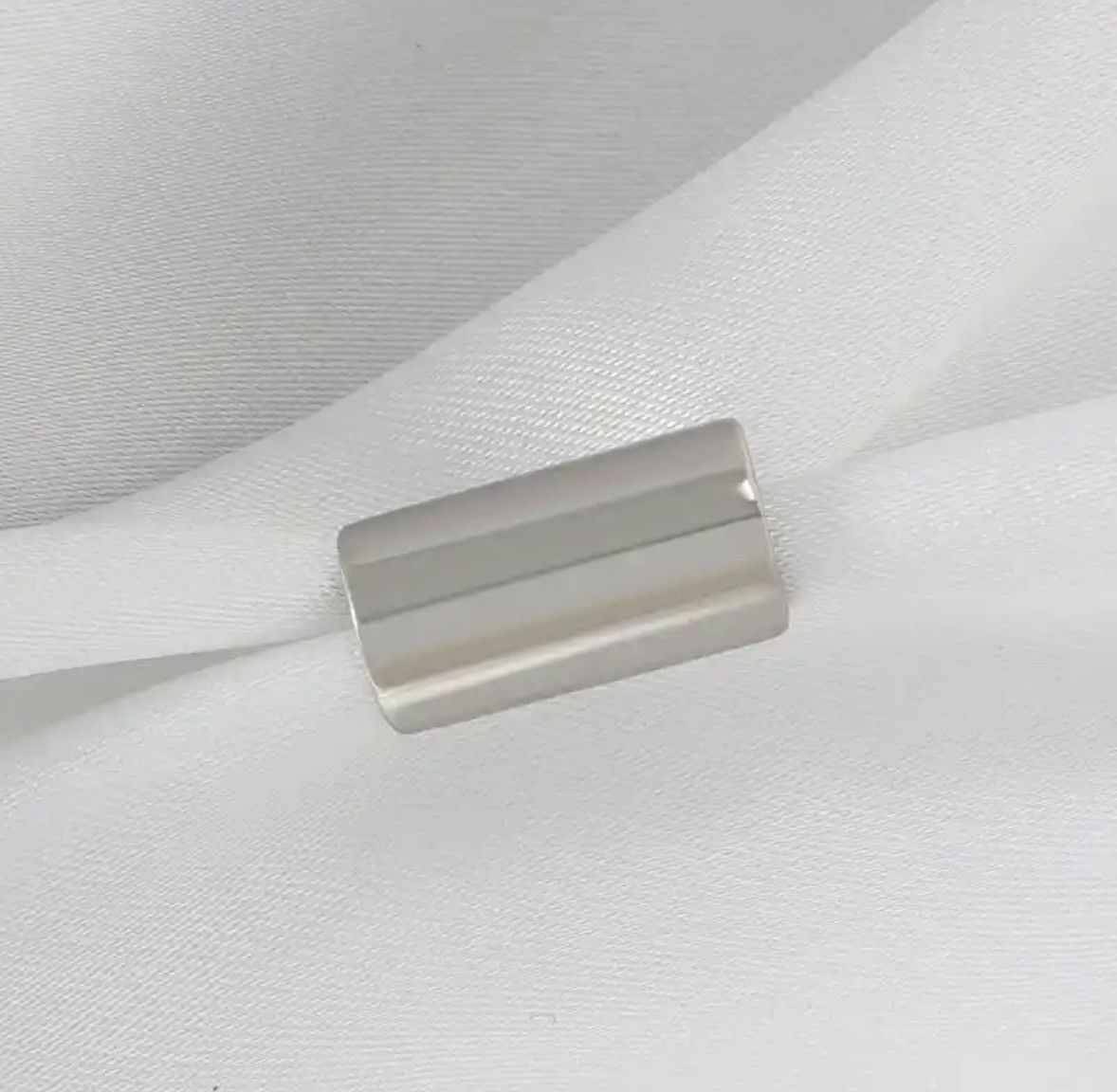 Jewelry Long Tube Clip Earrings Size ONE SIZE - 2 Thumbnail