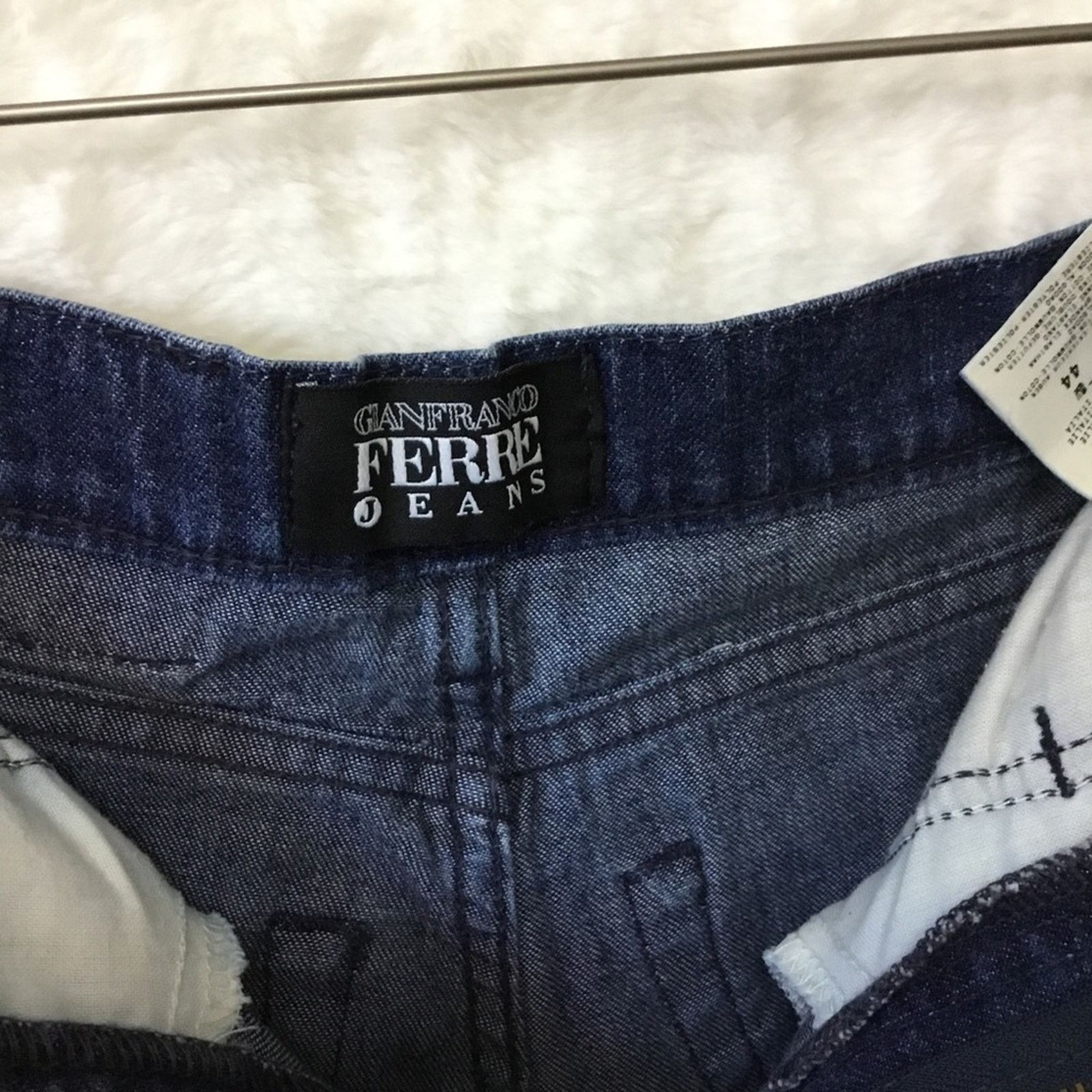 Gianfranco Ferre Gianfranco Ferré ITJ Blue Straight-Leg Jeans Size 30" / US 8 / IT 44 - 4 Thumbnail