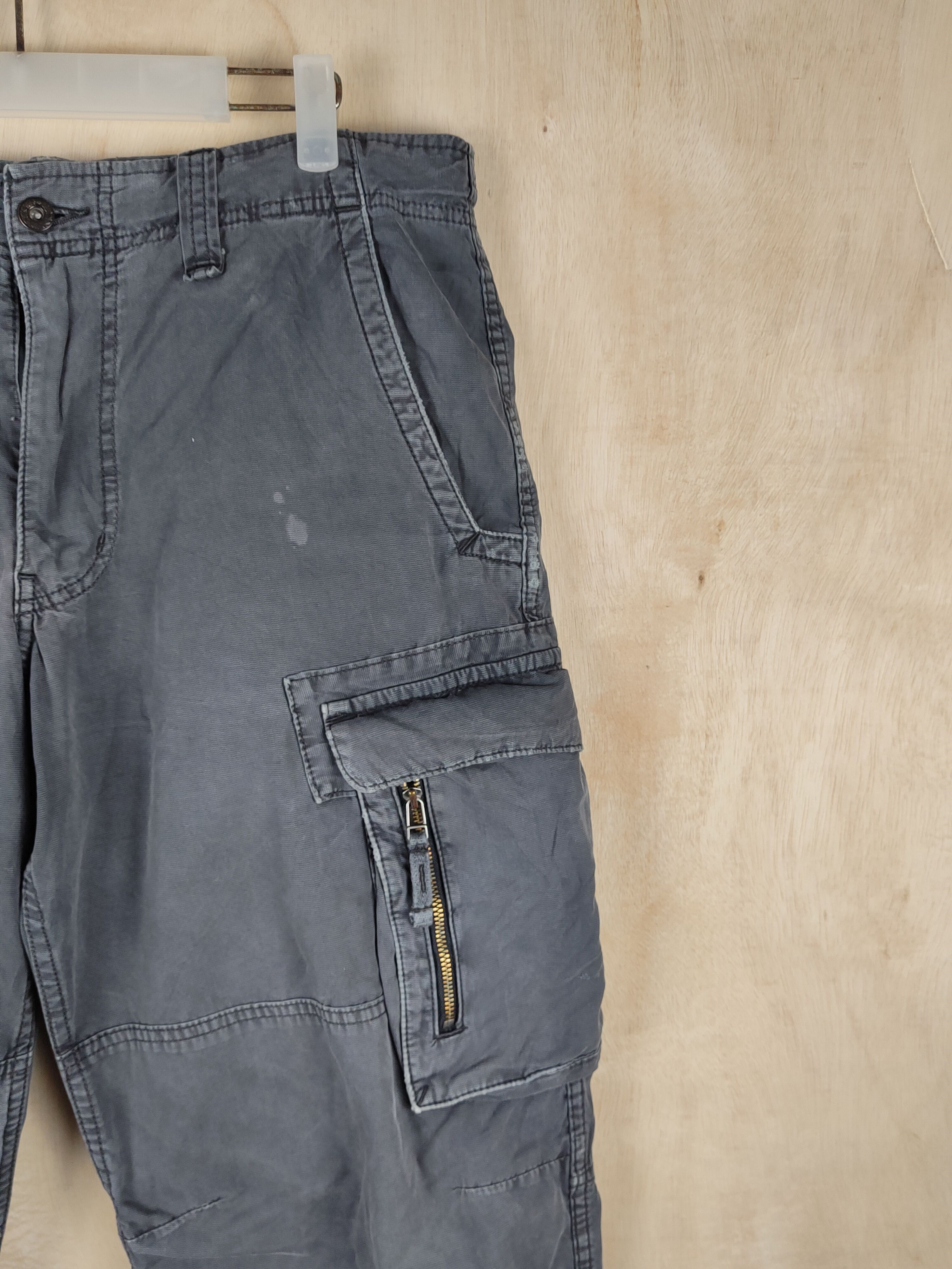 Japanese Brand Uniqlo Dark Gray Multipocket Tactical Cargo Pants #S2442 Size US 35 - 5 Thumbnail