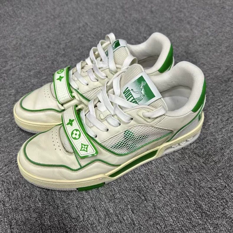 Louis Vuitton Louis Vuitton White and Green Trainer Classic Pattern Retr Size US 7 / EU 40 - 2 Thumbnail