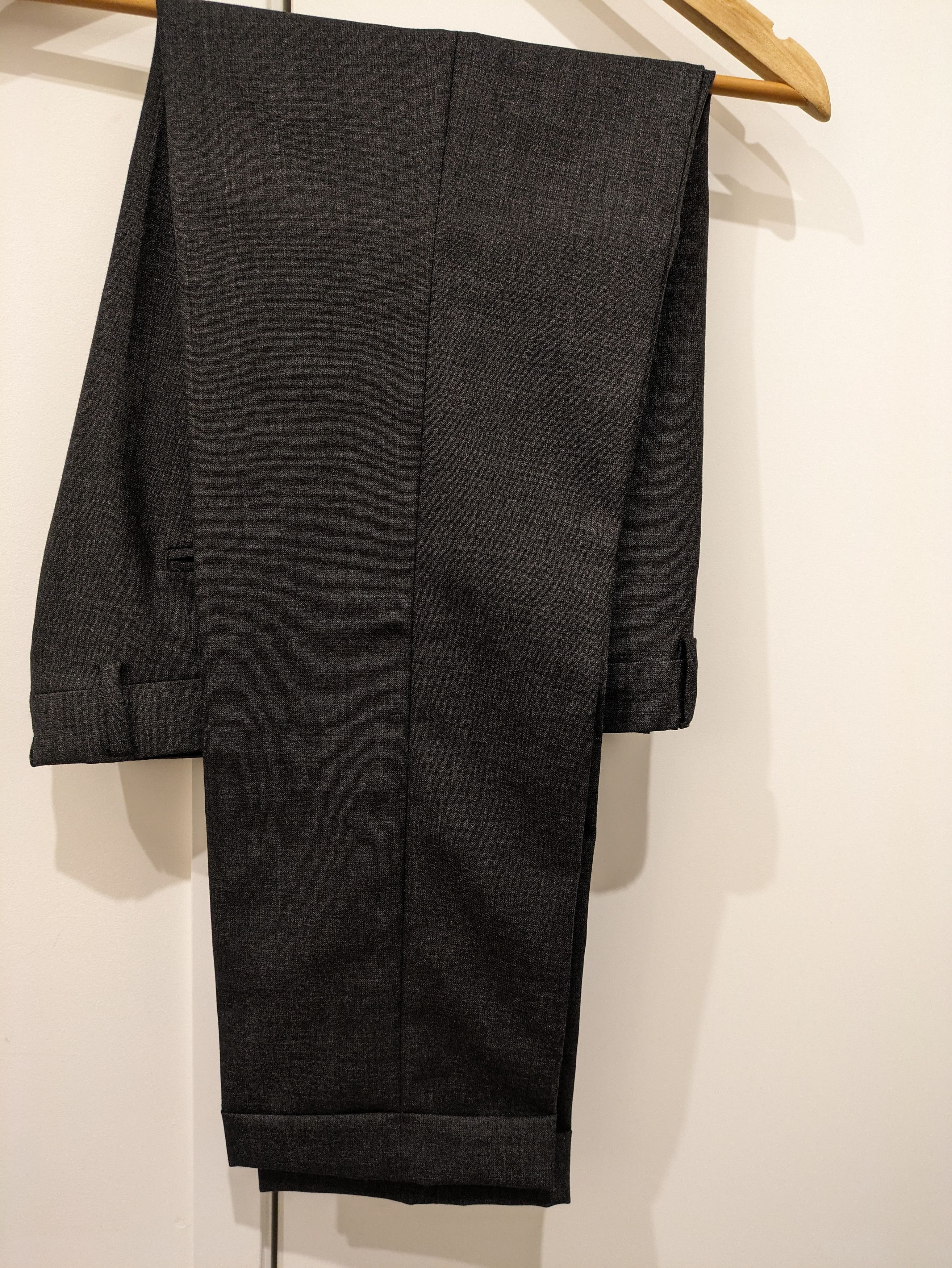 Light Unstructured Tailored Suit