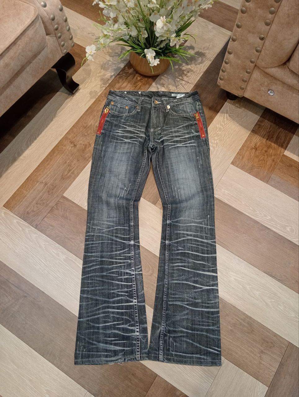 semanticdesign SEMANTIC DESIGN JAPAN BLUE WASHED FLARED DENIM PANTS Size US 30 / EU 46 - 1 Thumbnail