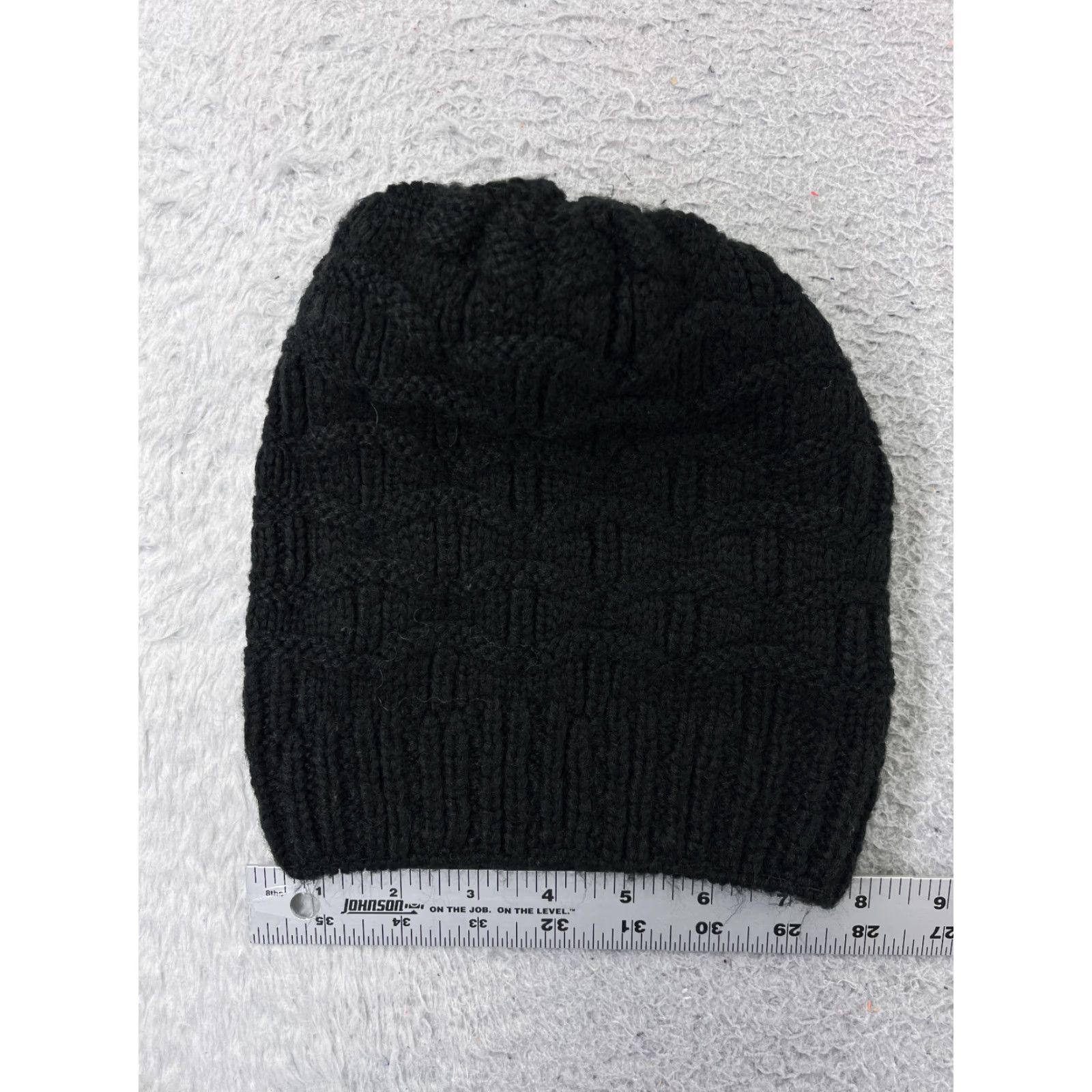 Vintage Womens Beanie One Size Black Cable Knit Acrylic Winter Snow Ski Pom Size ONE SIZE - 4 Thumbnail