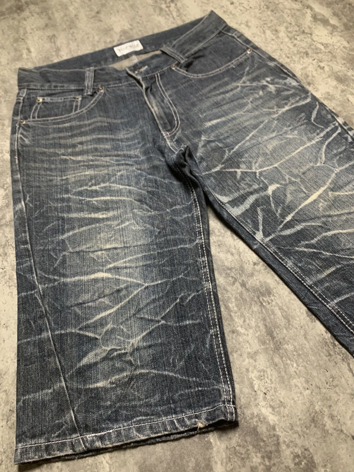 Tornado Mart Nylaus Japanese Clawmark Acid Wash Jorts Size US 31 - 5 Thumbnail