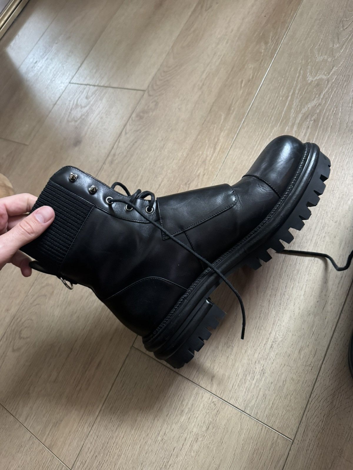 Yetito Combat Boot
