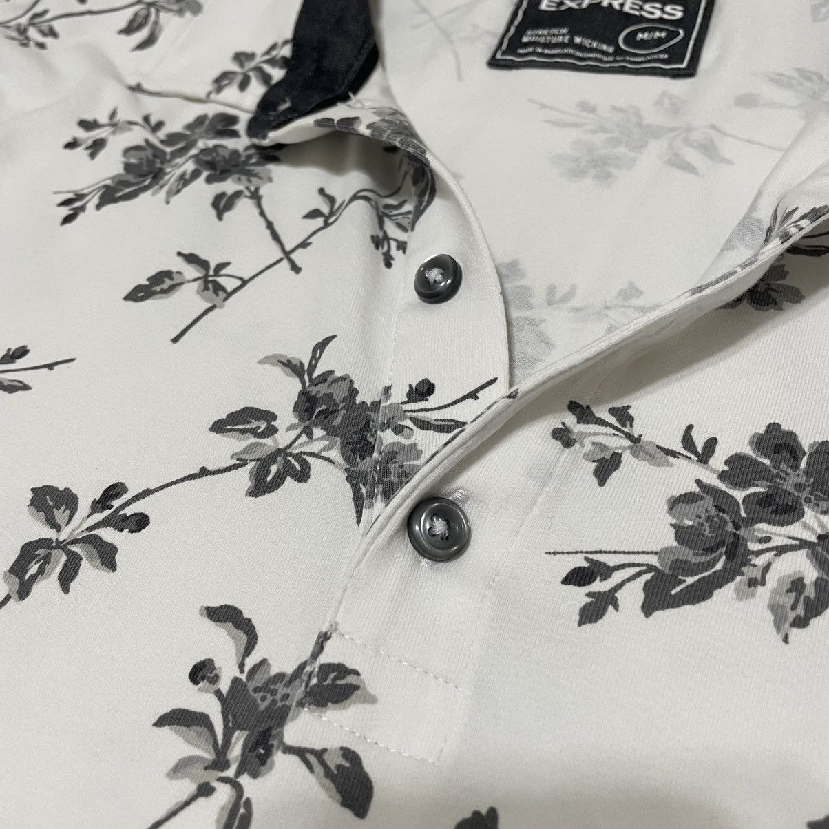Express Slim-fit Flower Shirt Size US M / EU 48-50 / 2 - 3 Thumbnail