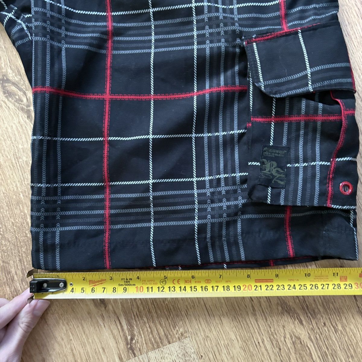 Other Y2K Surf Vintage Ripzone Cargo Short Black and Red Plaid Size US 34 / EU 50 - 7 Thumbnail