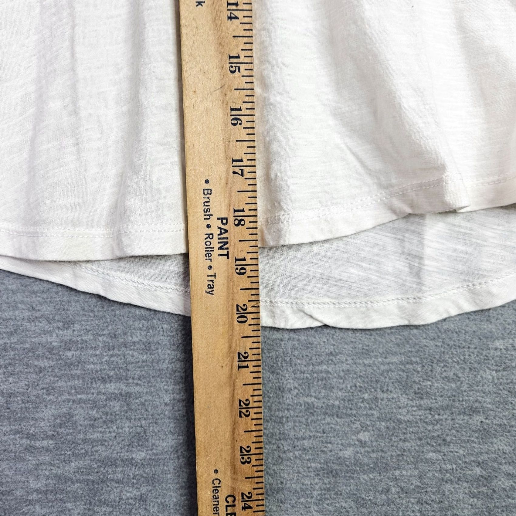 Anthropologie Pilcro Anthropologie Women’s SP Ivory Short Sleeve T-Shirt Top Knit Cotton Blend Regular round neck Basic Casual All Seasons Size S / US 4 / IT 40 - 6 Thumbnail