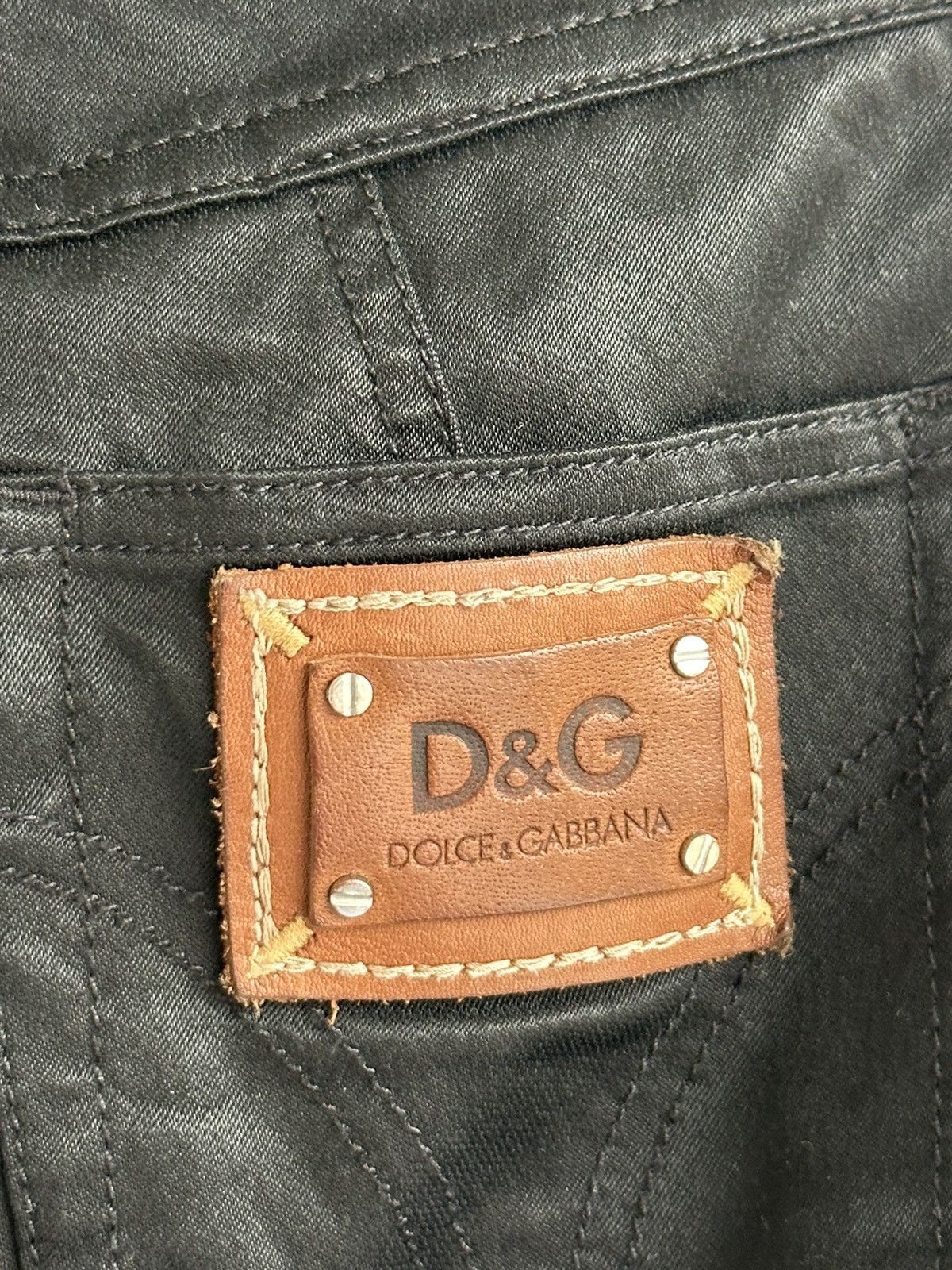 Dolce & Gabbana VTG Dolce & Gabbana Viscose Knee Length Skirt Black Size 28 Size 28" / US 6 / IT 42 - 4 Thumbnail