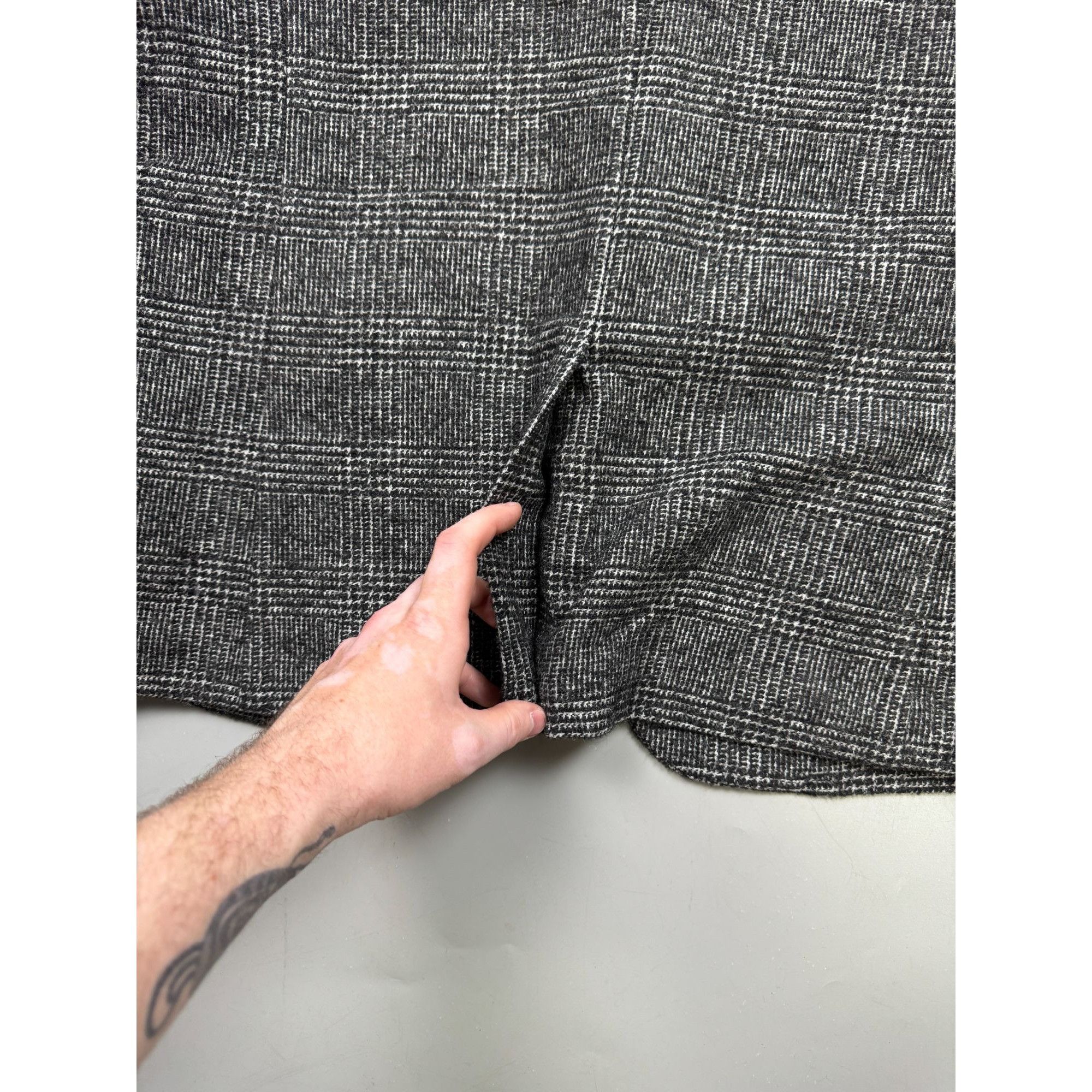 Allsaints AllSaints Soft Tweed Two Button Gray Blazer (Y1279) Size 44R - 12 Thumbnail