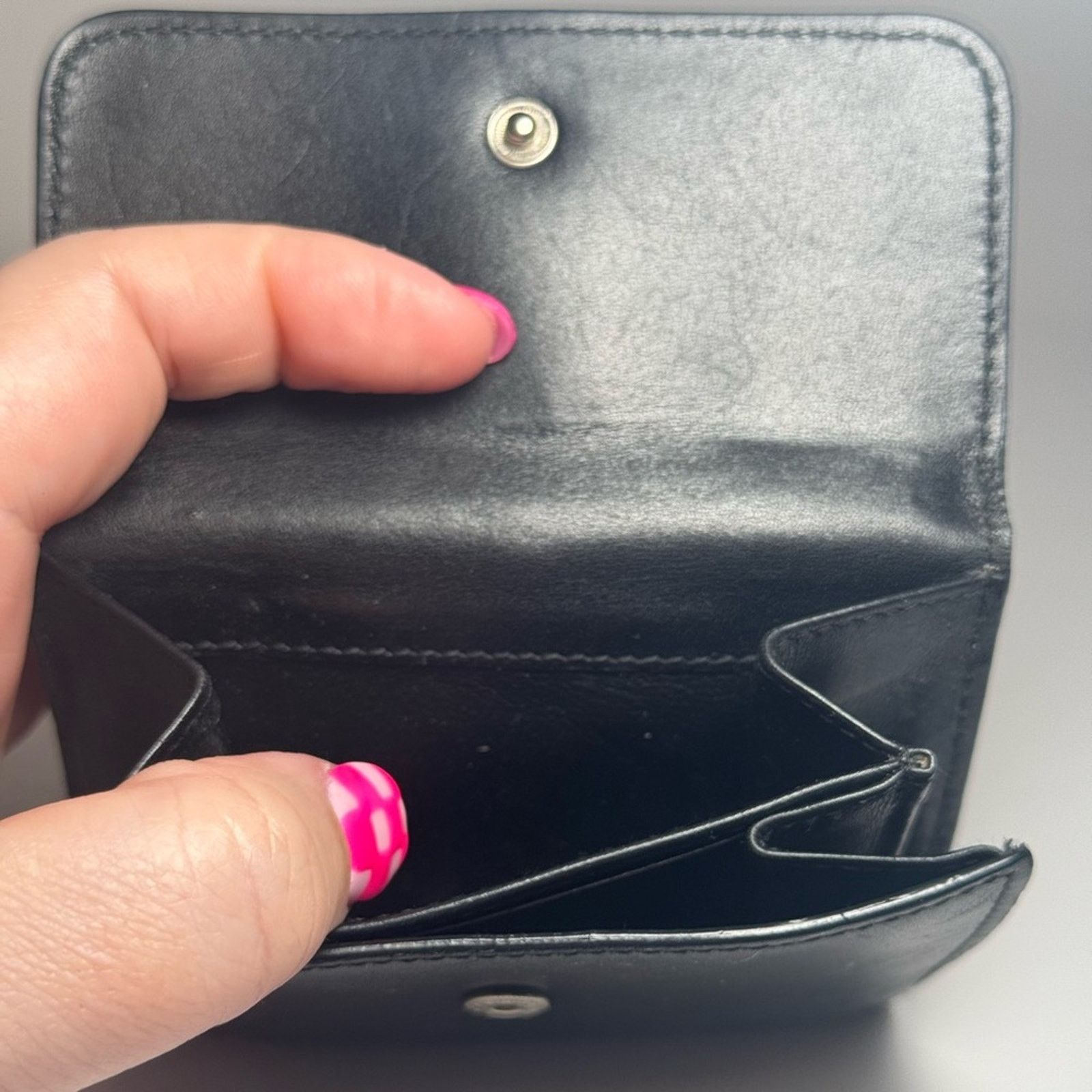 Gucci Gucci Vintage Black Smooth Leather Bifold Wallet Fair Size ONE SIZE - 10 Thumbnail