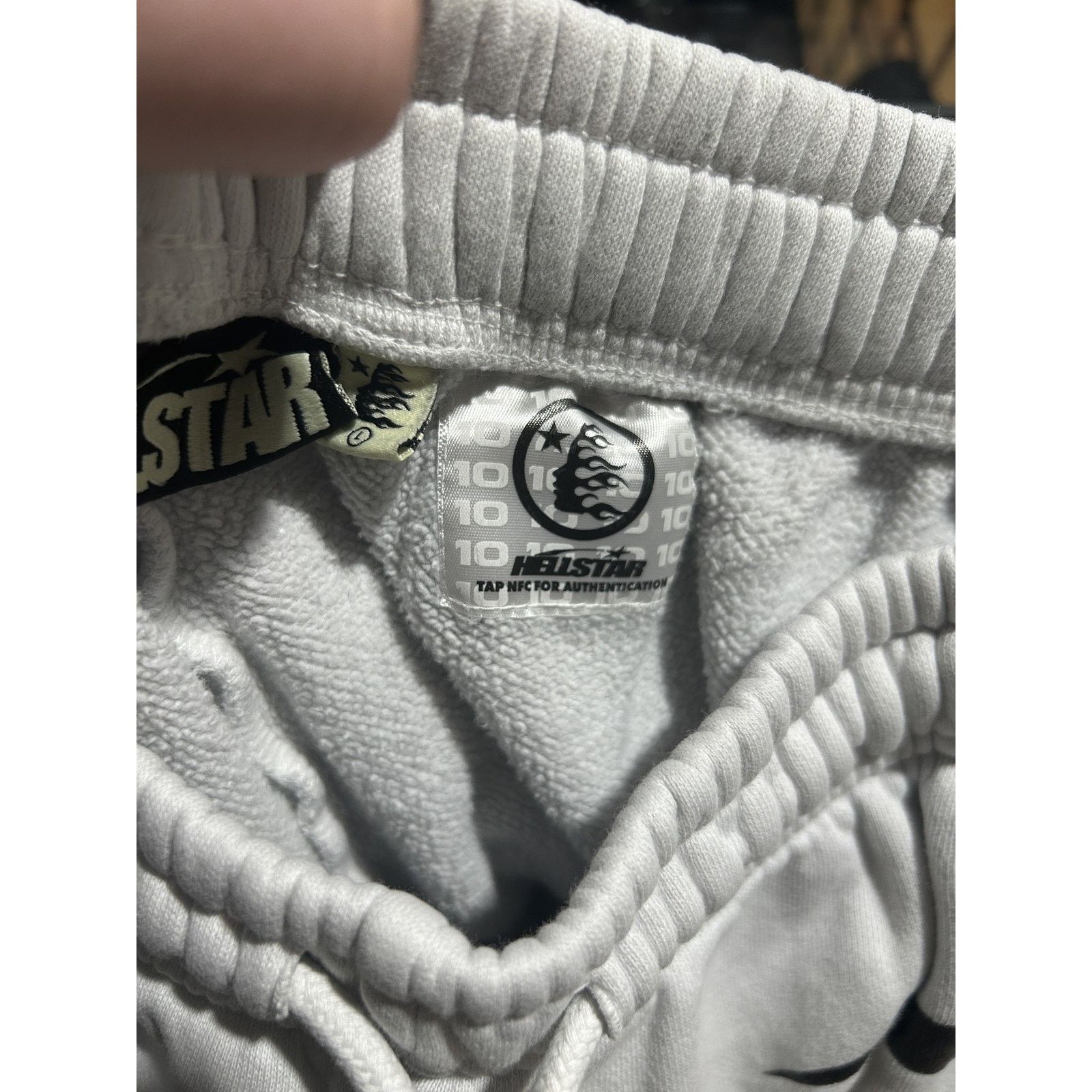 HELLSTAR Hell Star White Warm Up Shorts Size large Preowned Size US 32 / EU 48 - 2 Thumbnail