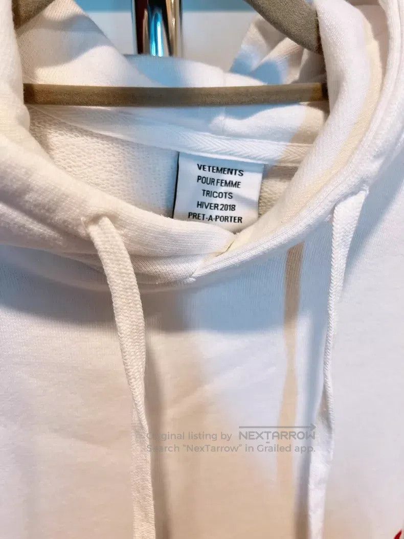 Vetements Vetements Rainbow Embroidered Letter White Hooded Sweatshi Size US XS / EU 42 / 0 - 3 Thumbnail
