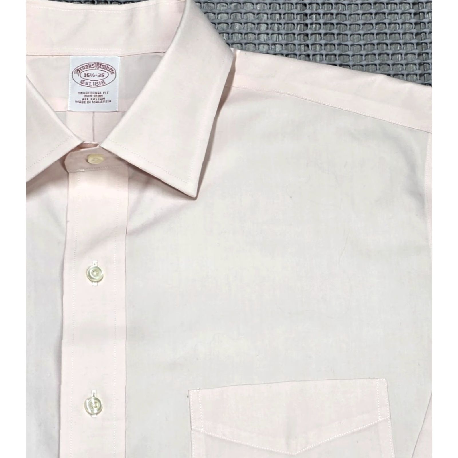 Brooks Brothers Brooks Brothers Button-Up Shirt 16.5-35 Pink Long Sleeve Mens Traditional Shirt Size 34R - 3 Thumbnail