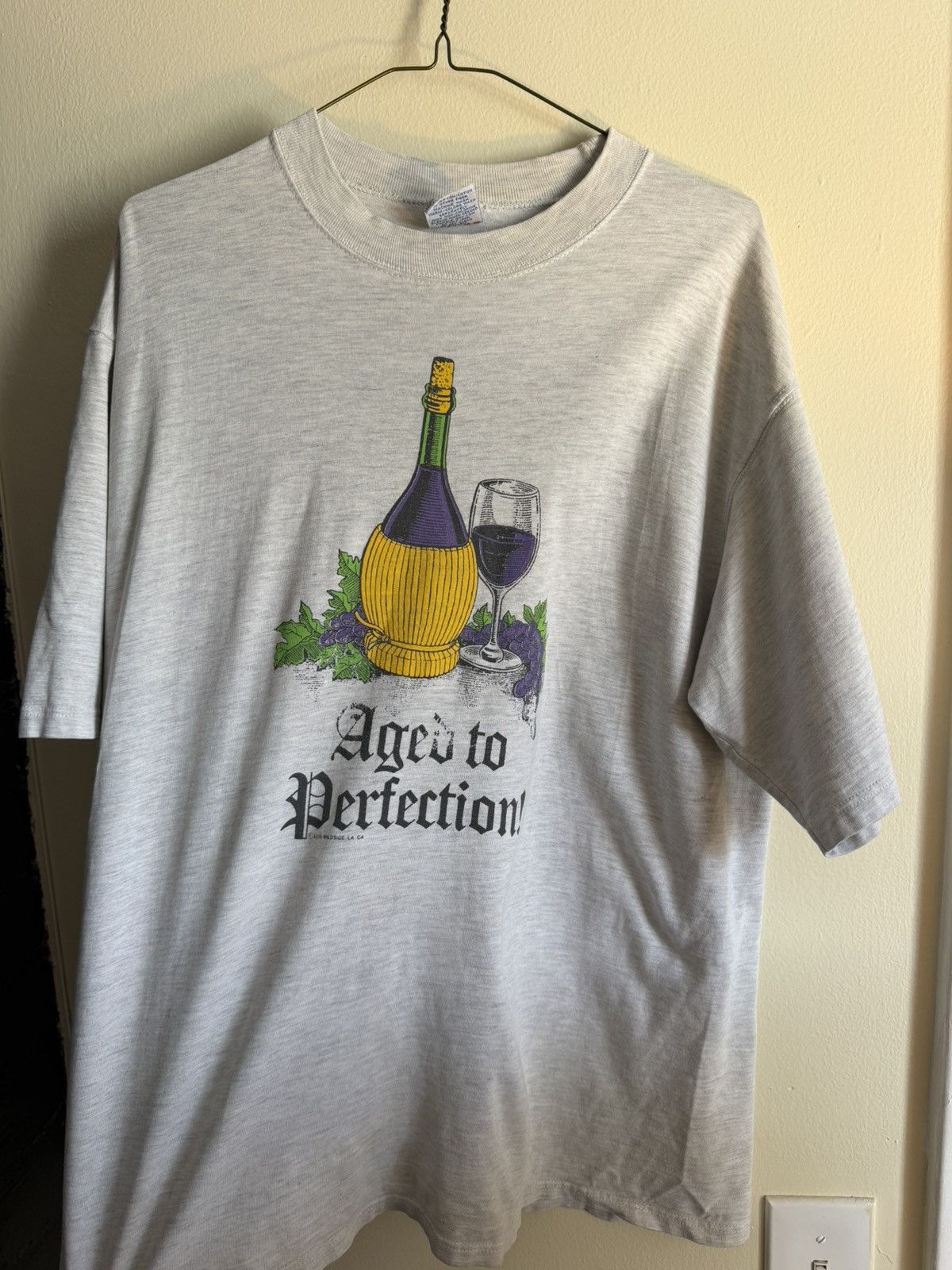 Other Vintage 'Aged Like Fine Wine' Tee Size US L / EU 52-54 / 3 - 1 Thumbnail