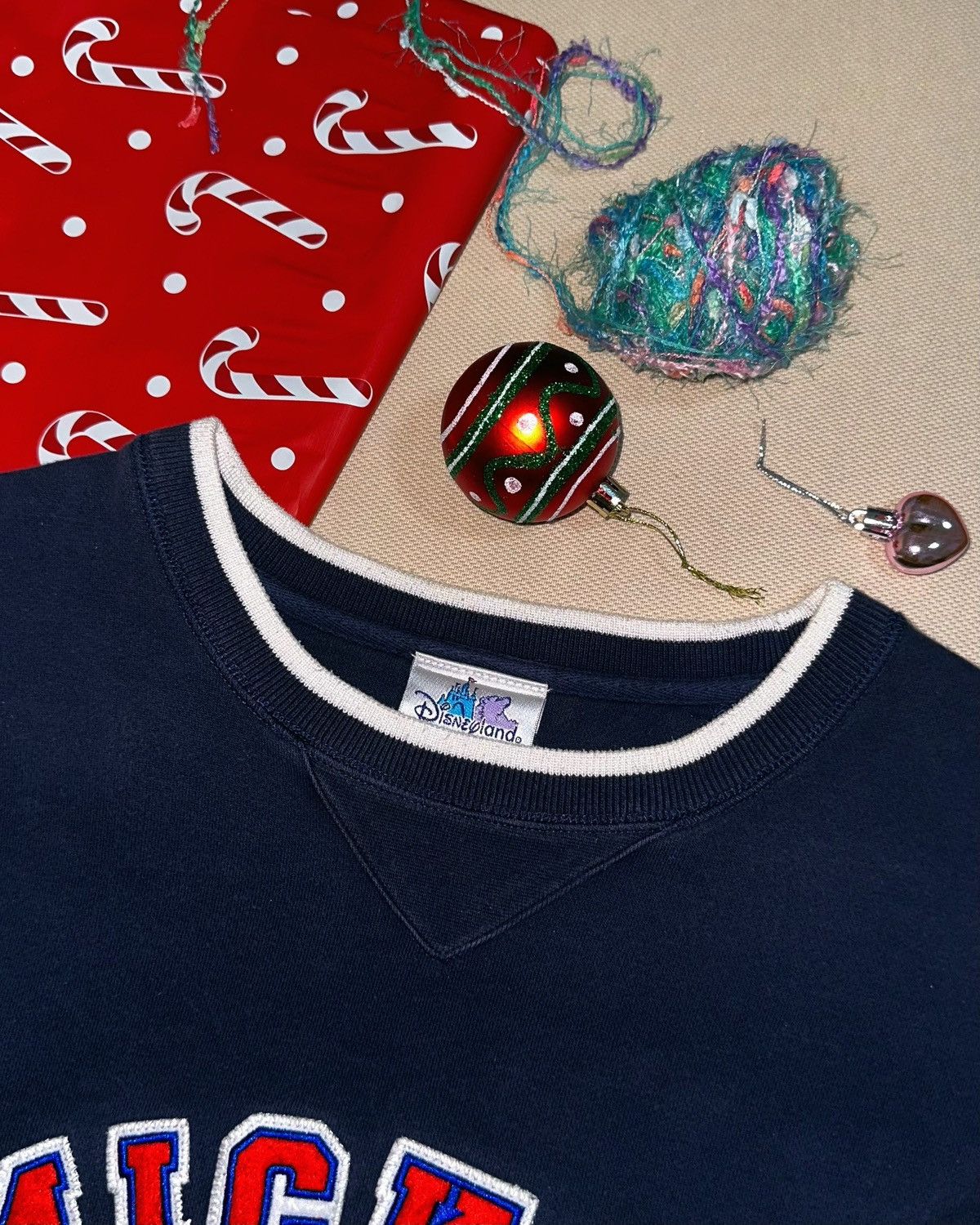Disney × Mickey Mouse × Vintage Mickey Mouse Sweatshirt 🎯🪣 Size US XXL / EU 58 / 5 - 2 Thumbnail