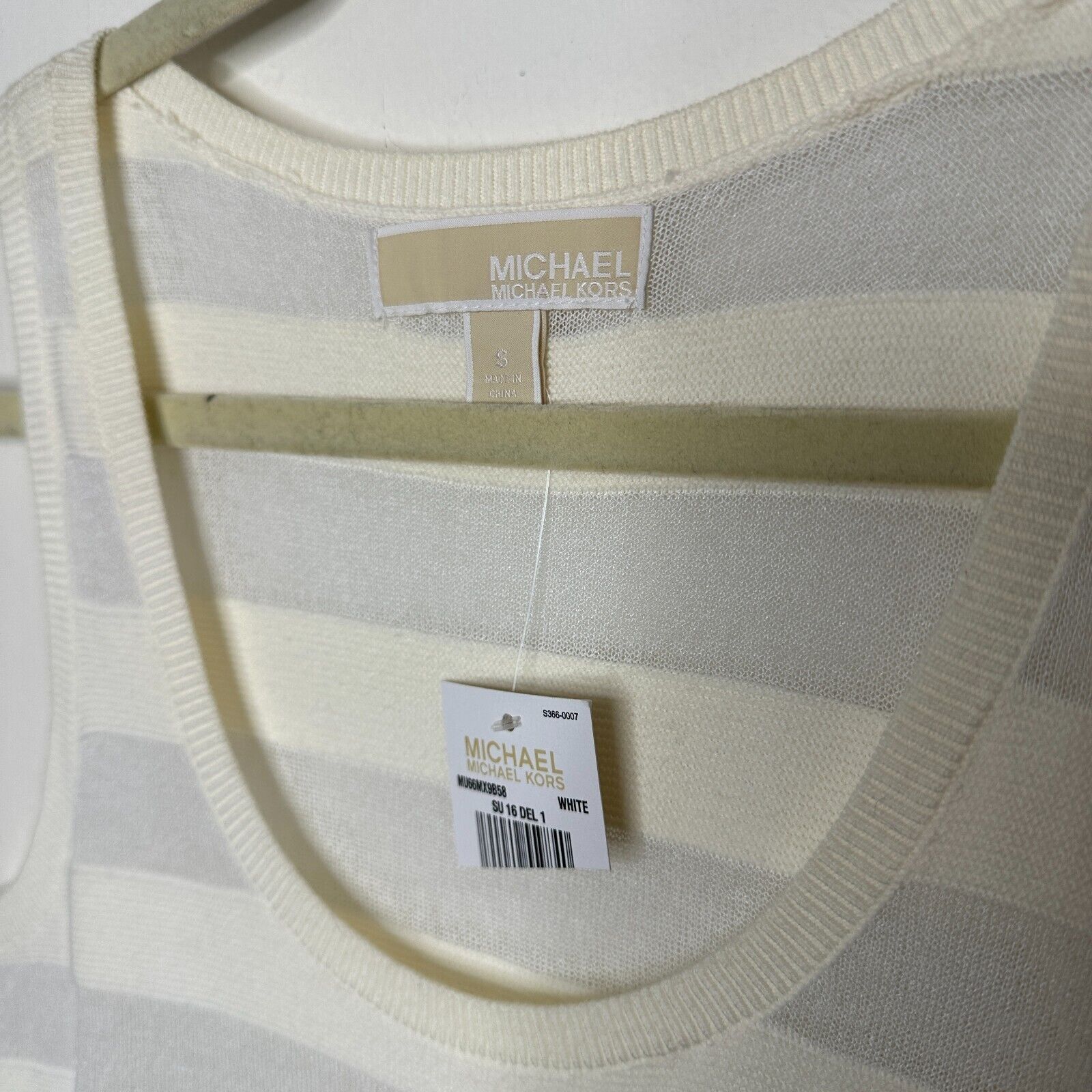 Michael Kors NWT Michael Kors Cream Sheer Stripes Scoop Neck Tank Top SM Size S / US 4 / IT 40 - 4 Thumbnail