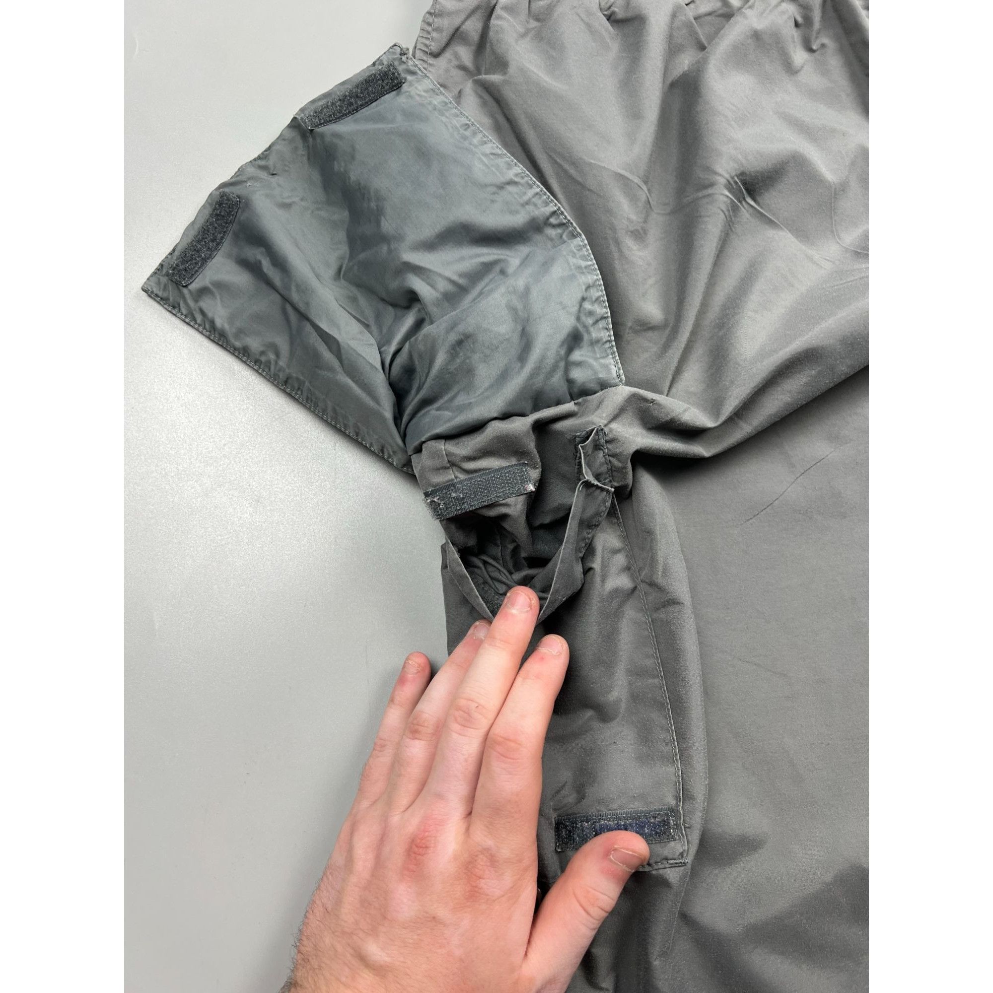 Nike Nike Vintage Nylon Track Pants (Y0812) Size US 36 / EU 52 - 7 Thumbnail