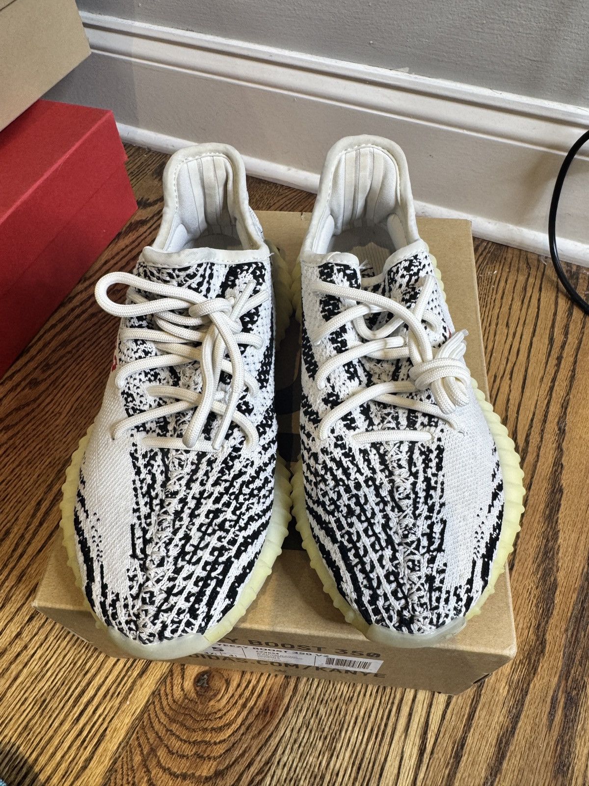Adidas Yeezy Boost 350 V2 Zebra Size US 5 / EU 37 - 3 Thumbnail