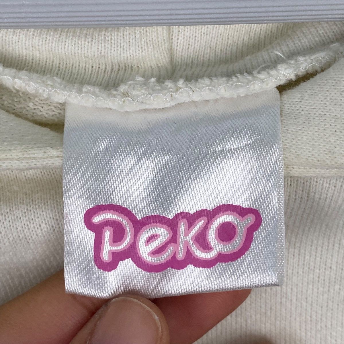 Other Vintage Peko and Poko Hoodie White Big Logo Size L Size US L / EU 52-54 / 3 - 6 Thumbnail