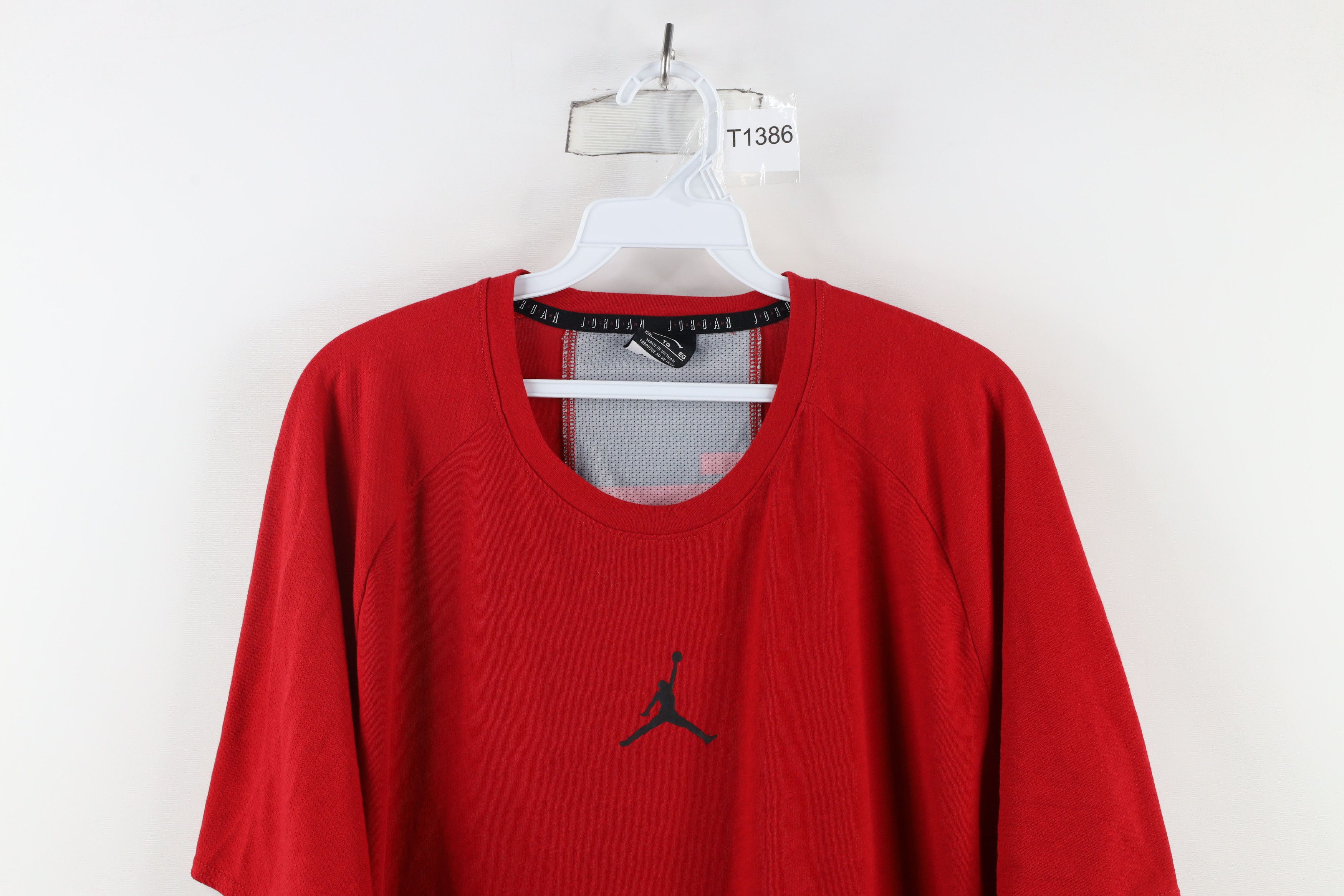 Nike × Vintage Nike Air Jordan Center Logo Knit Short Sleeve T-Shirt Red Size US XL / EU 56 / 4 - 2 Thumbnail