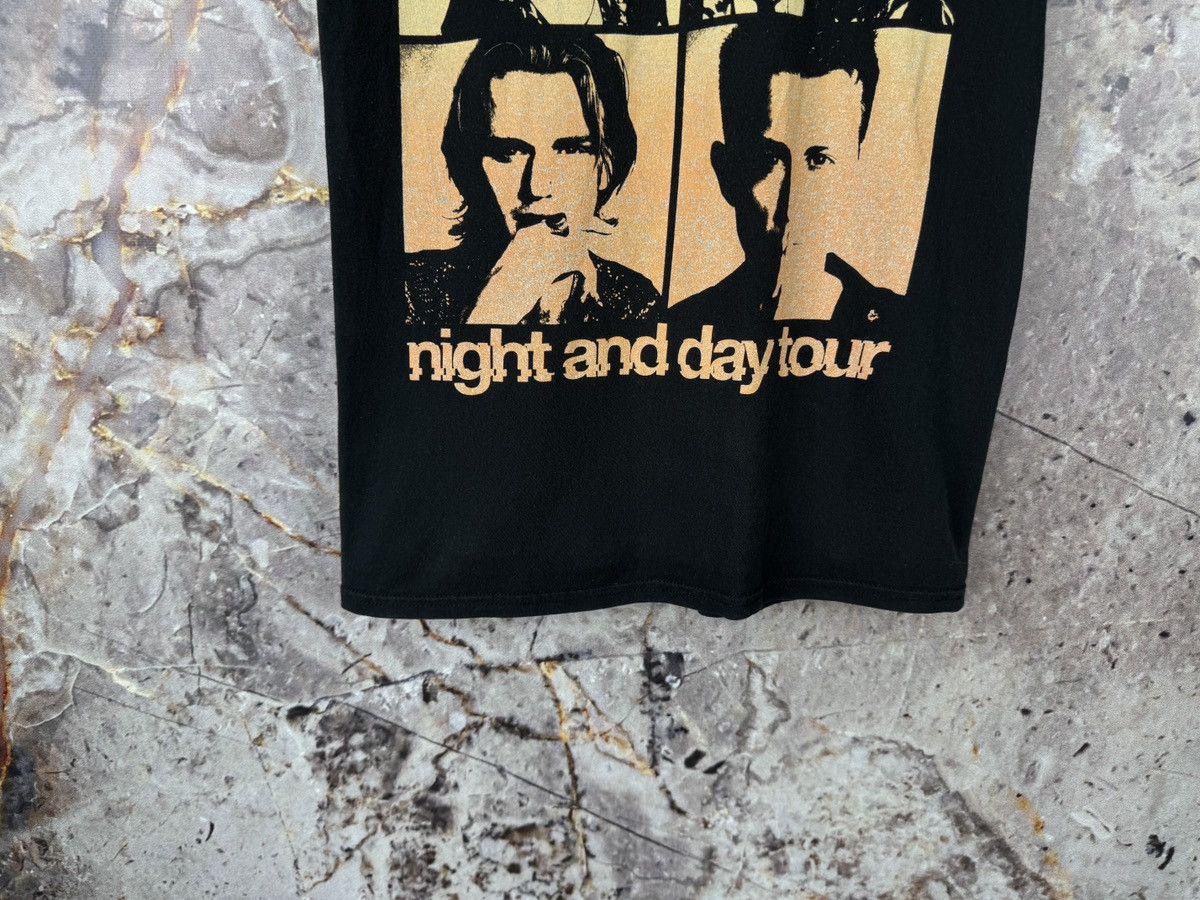 Vintage The Vamps Night & Day Tour Vintage Concert Graphic T-Shirt Size US S / EU 44-46 / 1 - 4 Thumbnail