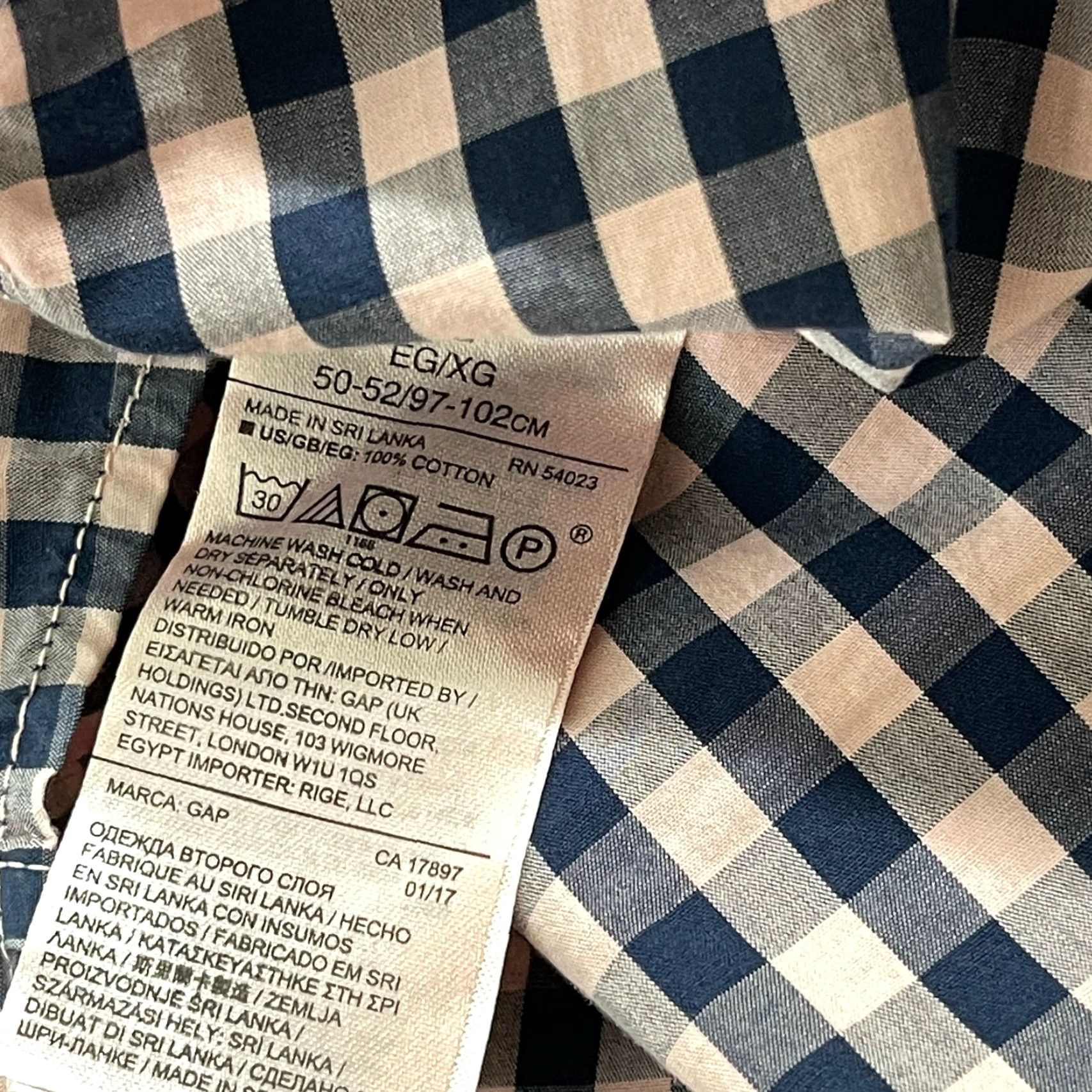 Gap GAP Button-Up Shirt Mens XL Pink Blue Check Long Sleeve Preppy Y2K Vintage Style Casual Business Travel Party/Cocktail Wedding Formal Shirt Size US XL / EU 56 / 4 - 5 Thumbnail