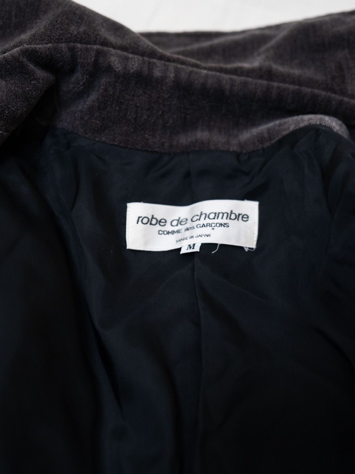 Comme des Garcons CDG Robe de Chambre 1998 Velvet Double-Breasted Coat Size M / US 6-8 / IT 42-44 - 7 Thumbnail