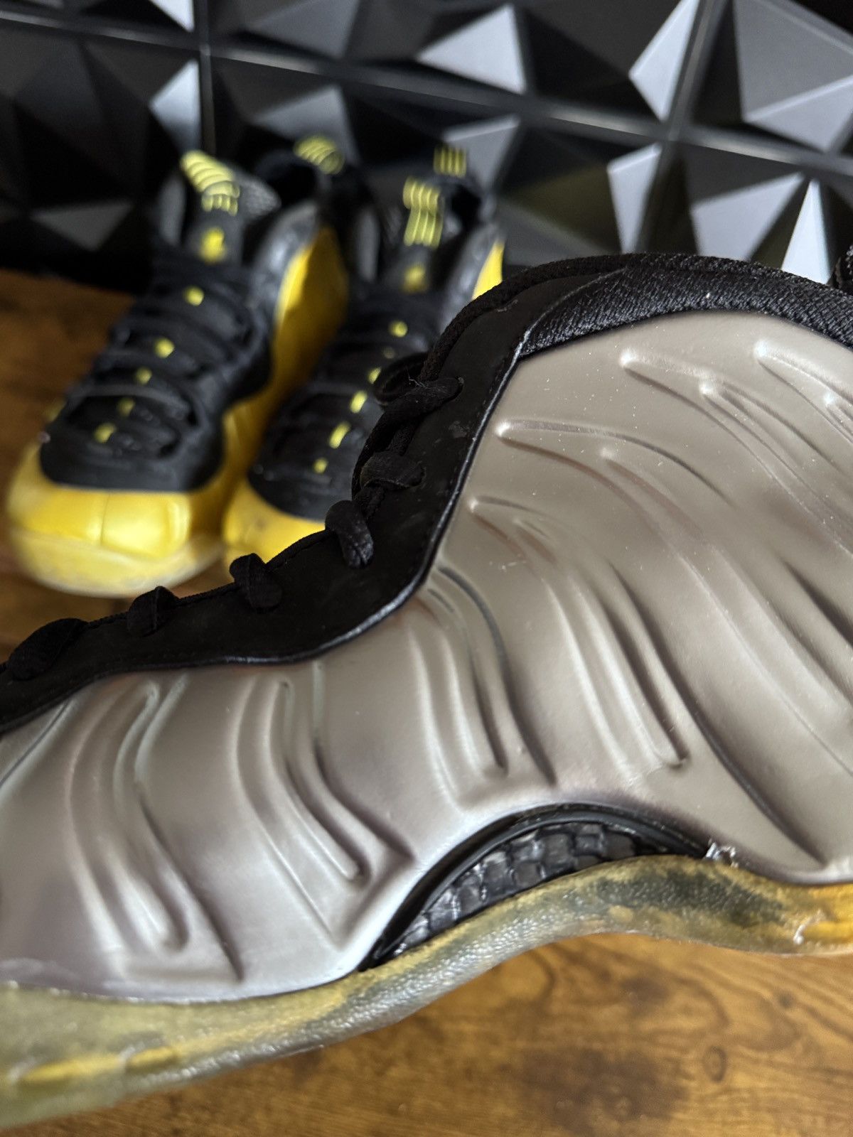 Nike Nike Foamposites 2 Shoes Bundle Size US 10 / EU 43 - 18 Thumbnail