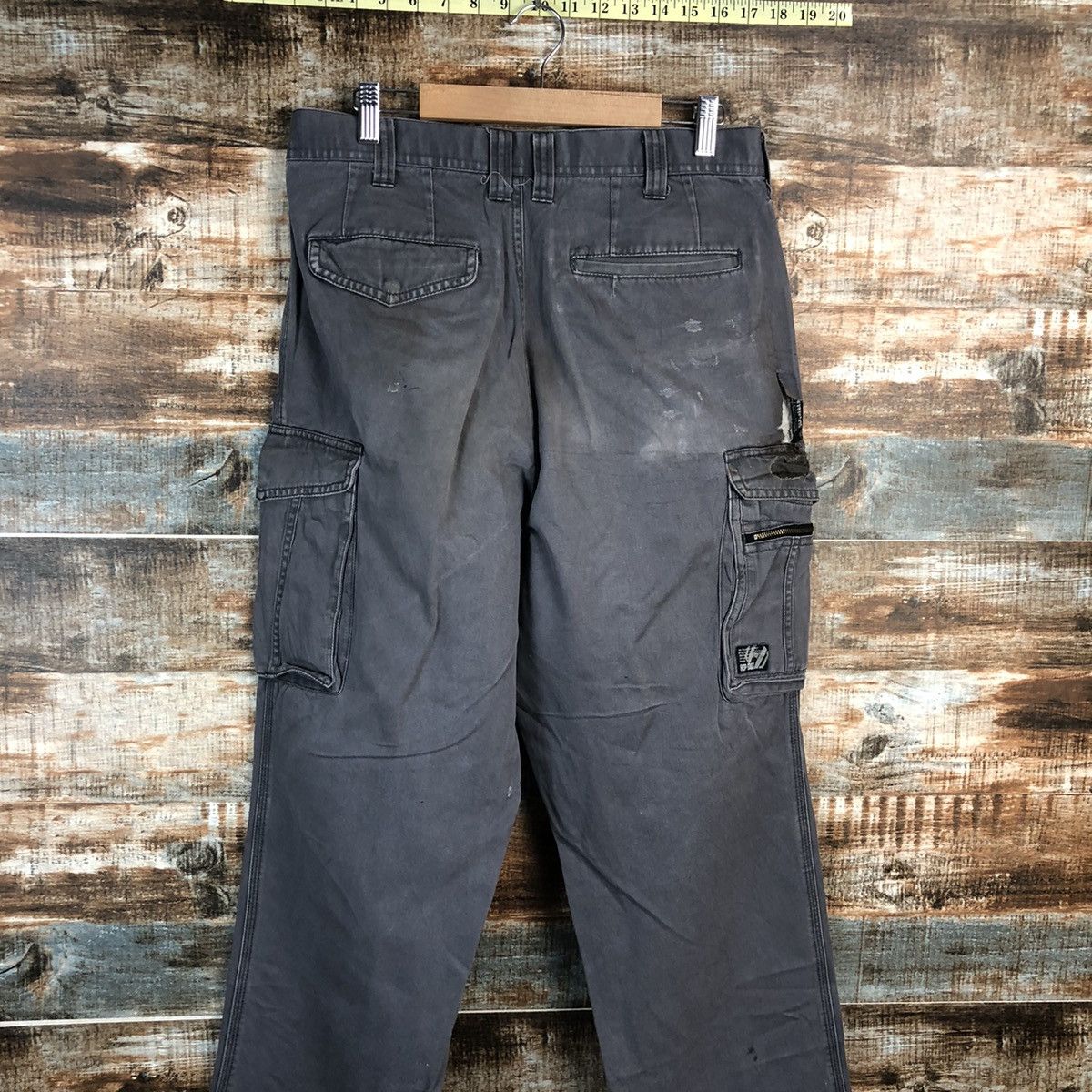 Japanese Brand DL Japanese Brand Grey Cargo Multipocket Pants #C119 Size US 32 / EU 48 - 16 Thumbnail