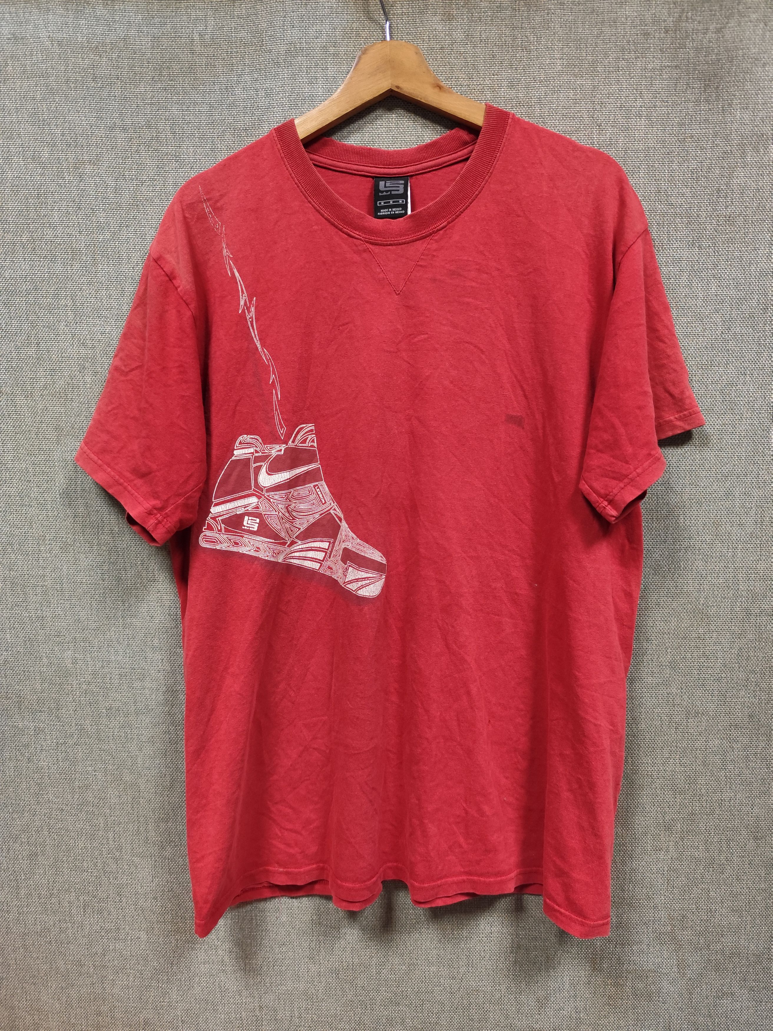 vintage t shirt nike the zoom lebron ll