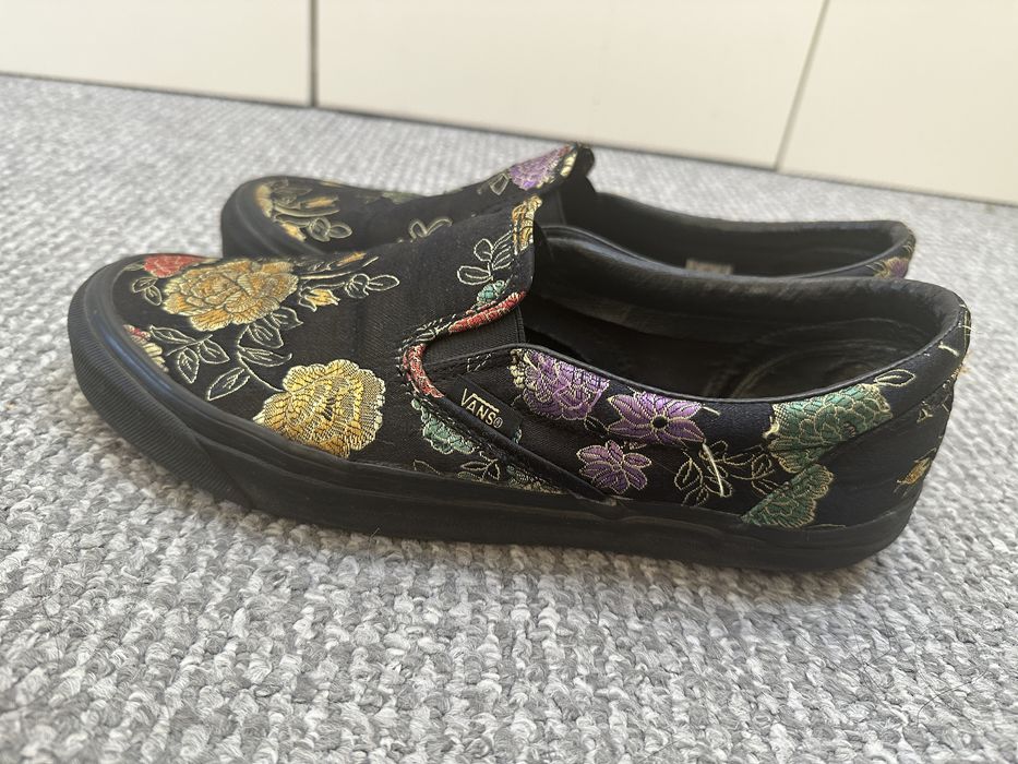 Vans slip outlet on qipao