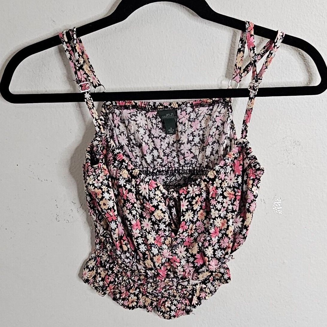 Other Wild Fable Black Floral Keyhole Front Ruche Ruffle Crop Top Size S / US 4 / IT 40 - 4 Thumbnail