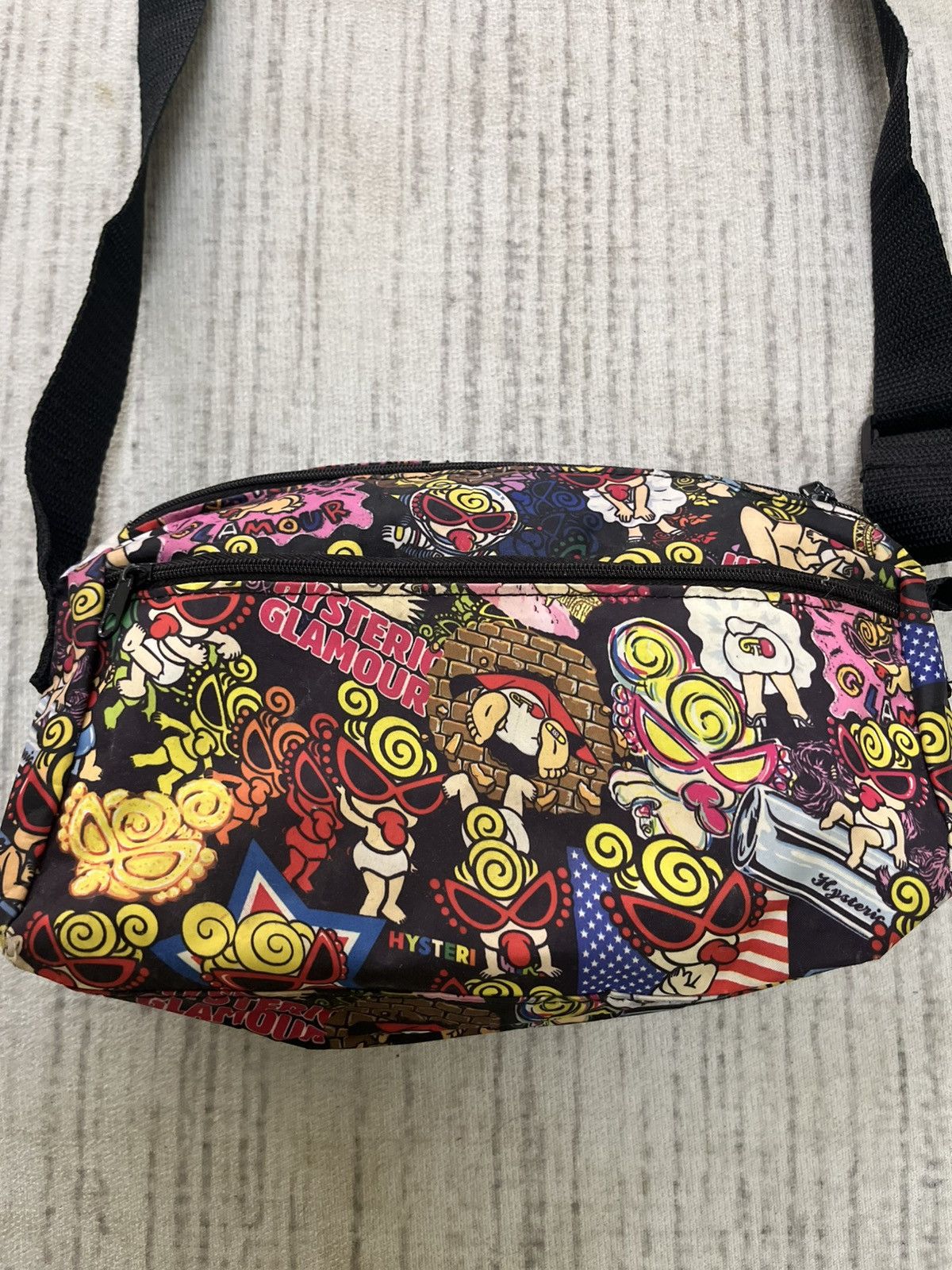 Hysteric Glamour × Undercover Vintage 90s Hysteric glamour sling bag Size ONE SIZE - 1 Thumbnail