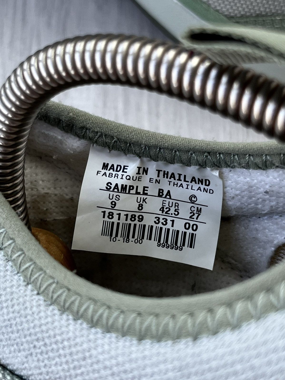 Nike VINTAGE OG 2000 Nike Air Moc SAMPLE Sneakers Deadstock Rare Size US 9 / EU 42 - 6 Thumbnail