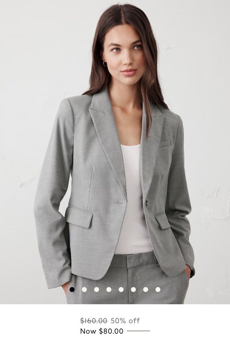 Banana Republic LIKE NEW Banana Republic Blazer – Size 2P Size XS / US 0-2 / IT 36-38 - 5 Thumbnail