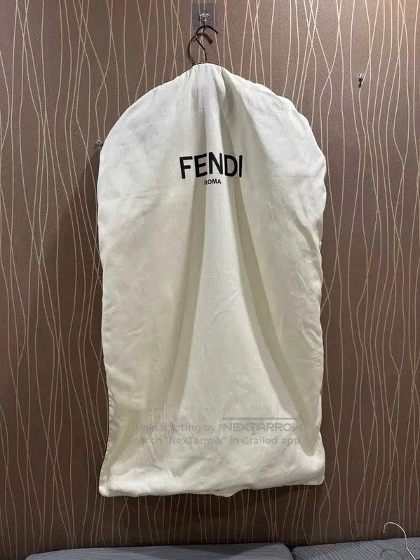 Fendi Fendi Women's White Down Jacket Size S . Size S / US 4 / IT 40 - 5 Thumbnail