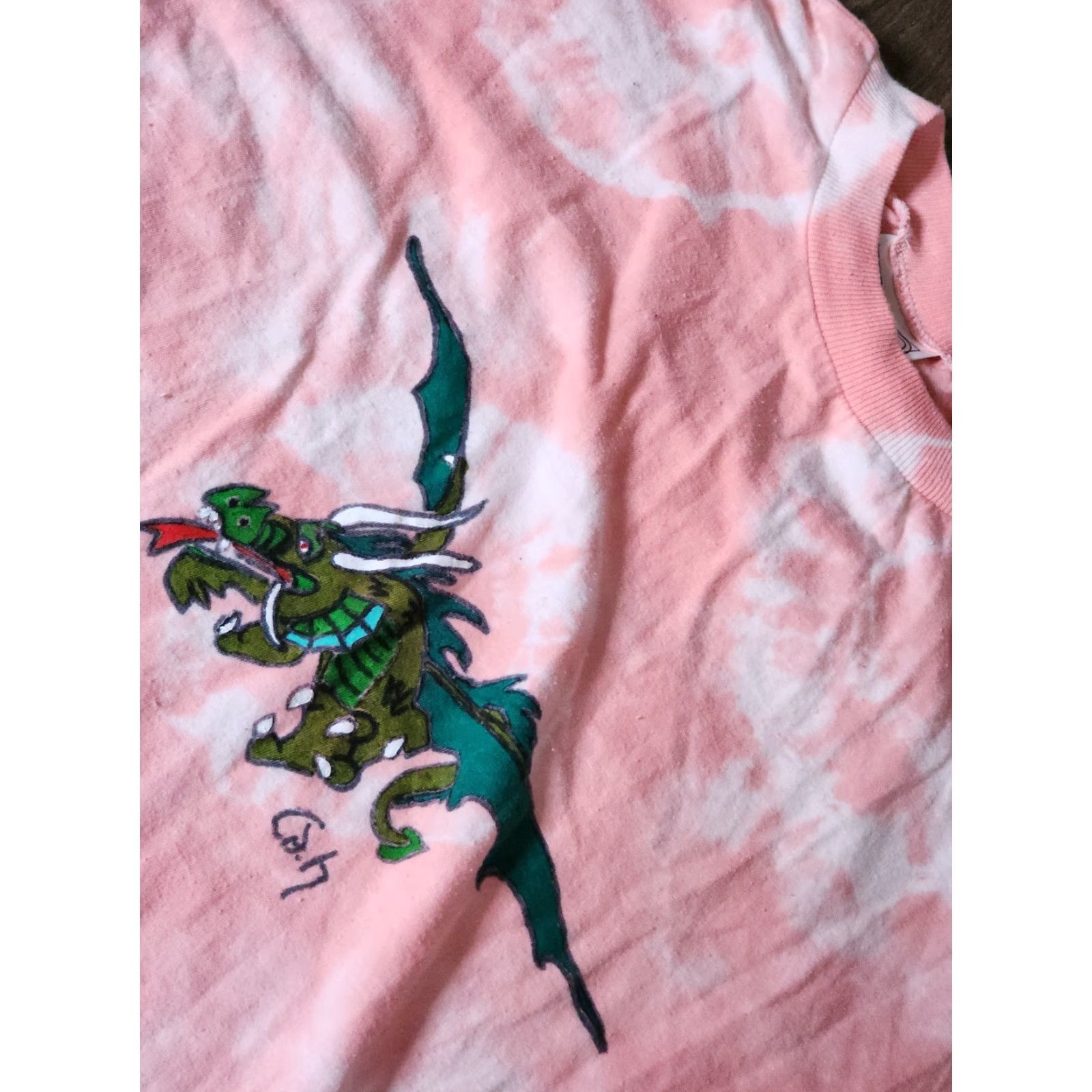 Vintage VINTAGE 90s New Issue Dragon T-Shirt Mens M Pink Short Sleeve Crew Neck Graphic Print Size US M / EU 48-50 / 2 - 3 Thumbnail