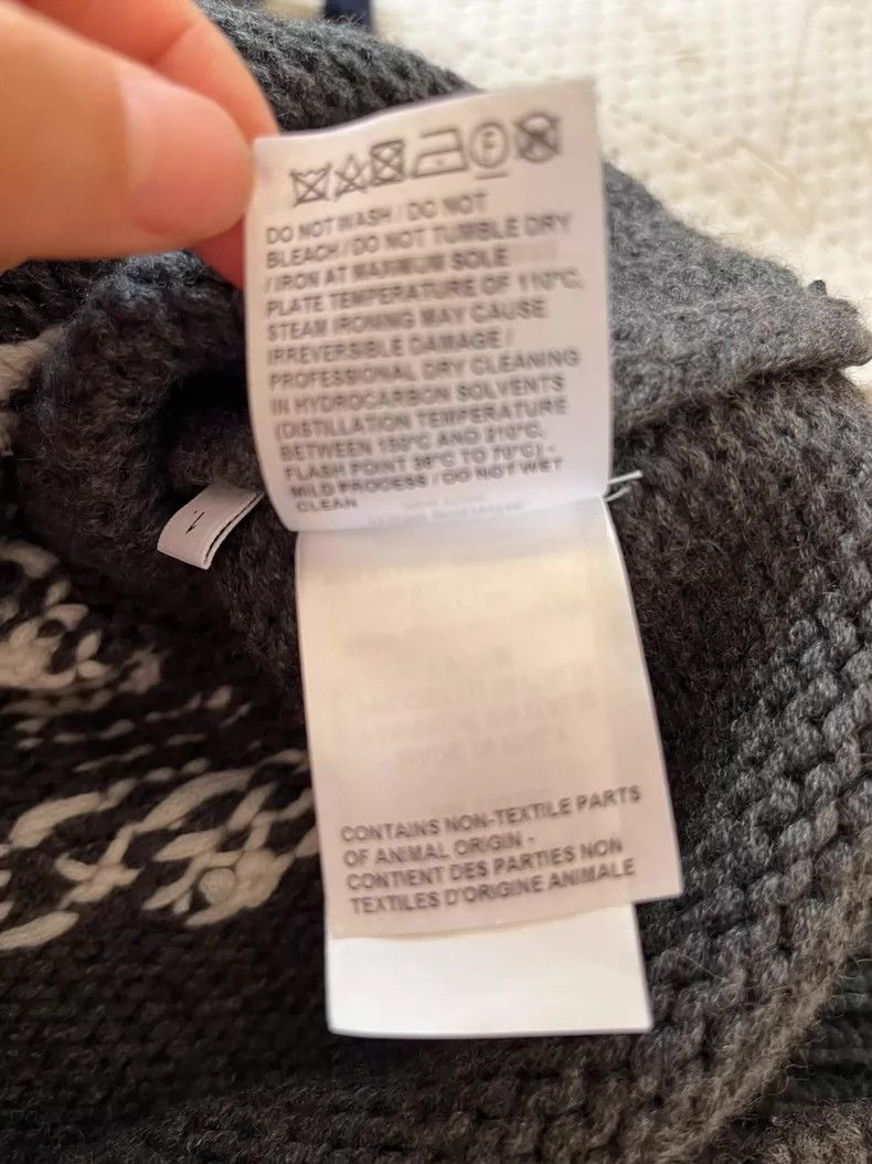 Thom Browne Thom Browne Cashmere round neck sweater Size S / US 4 / IT 40 - 7 Thumbnail
